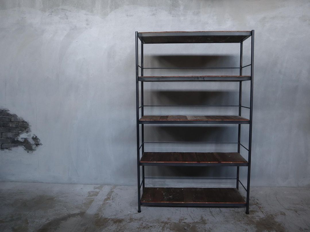 無垢アイアンシェルフ 古材足場板