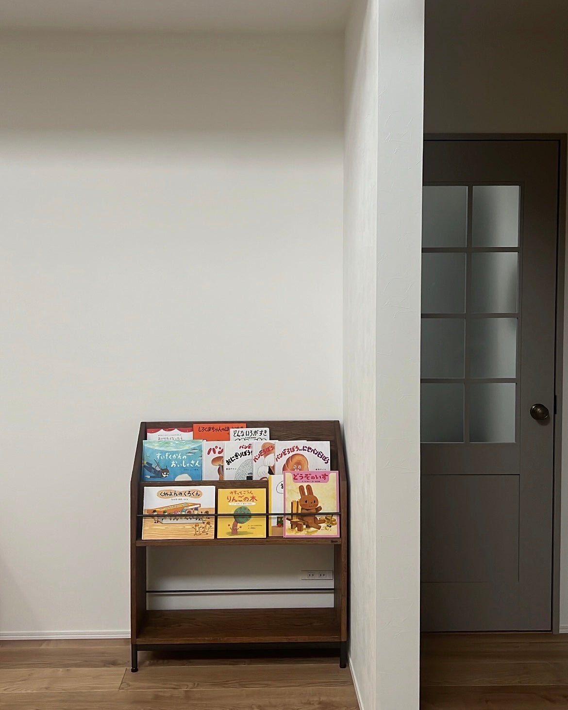 w-043 オークマガジンジェルフ / アイアンレッグ