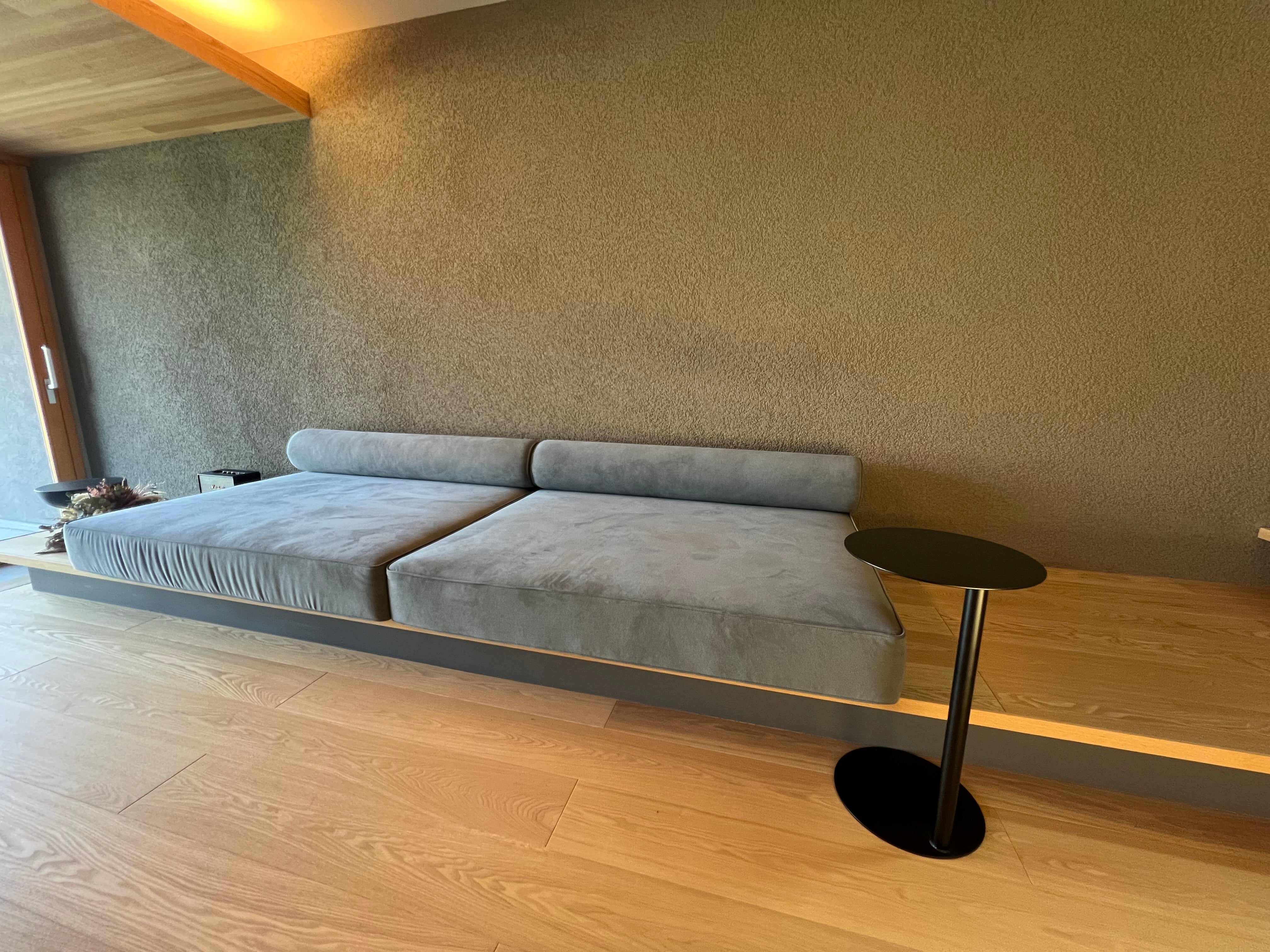 アイアンサイドテーブル