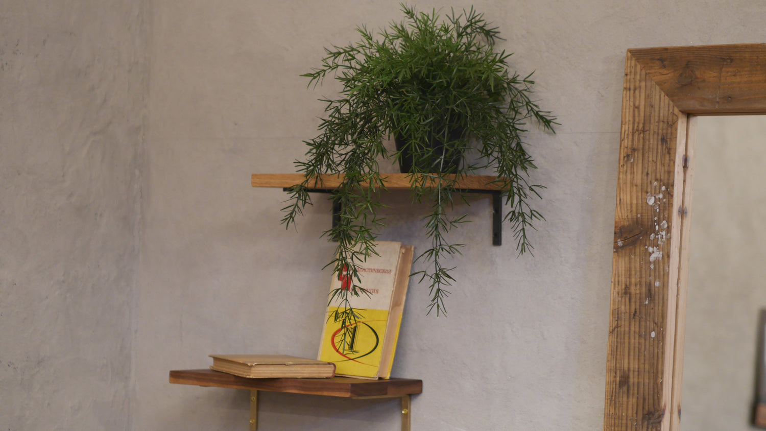 DIYにもおすすめ!ブラケットと棚板セット