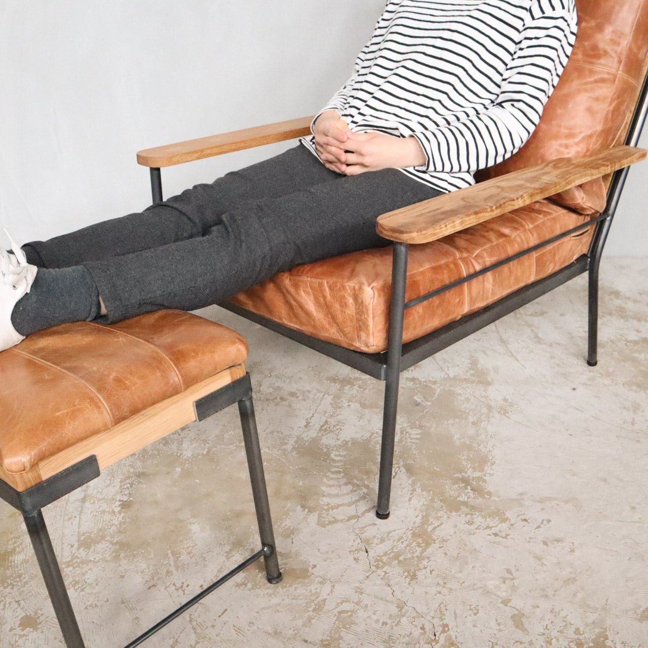 Y.T Sofa 1seater