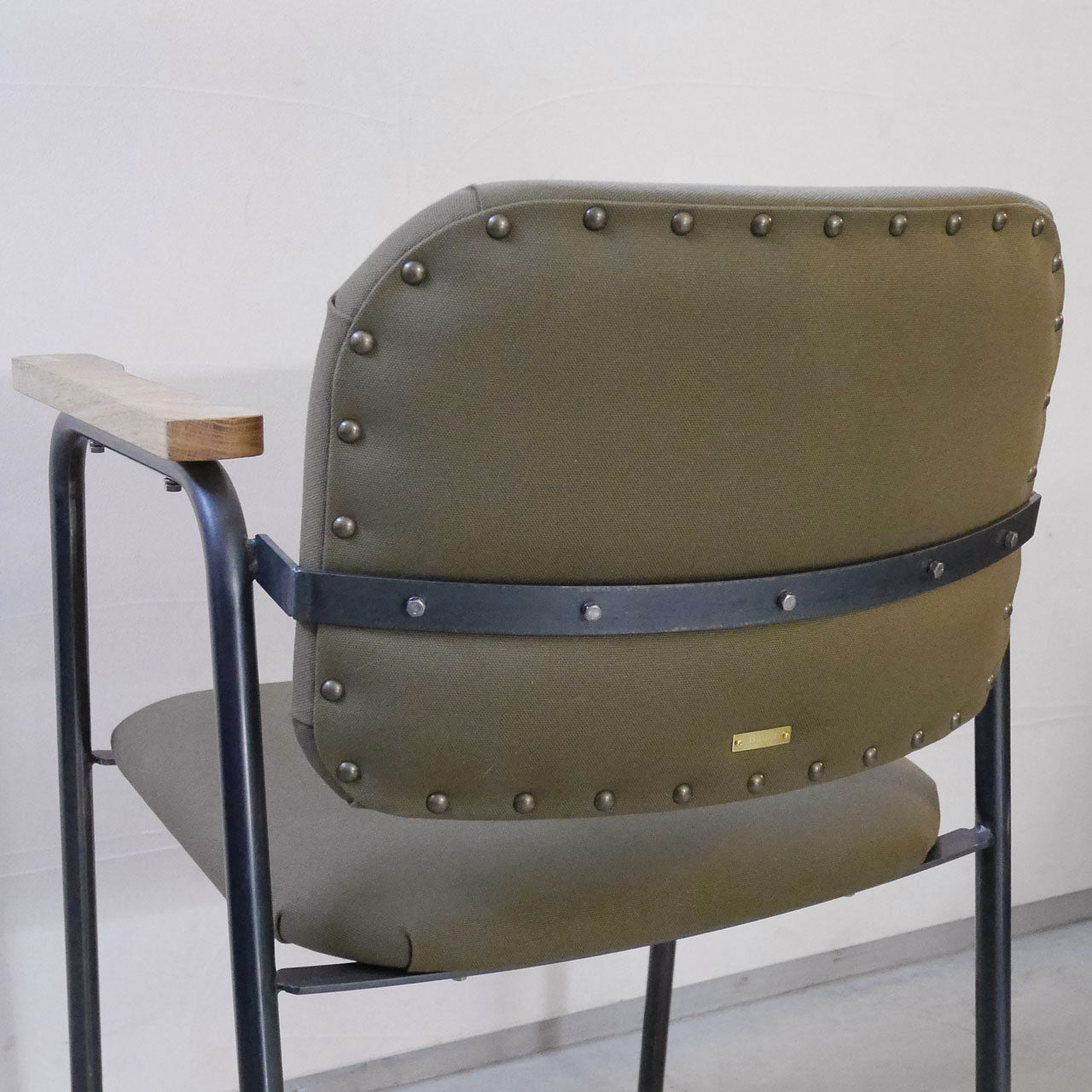 Y.T Chair