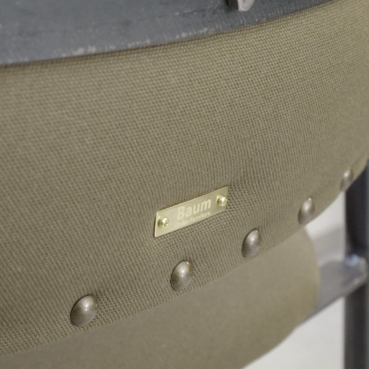 Y.T Chair