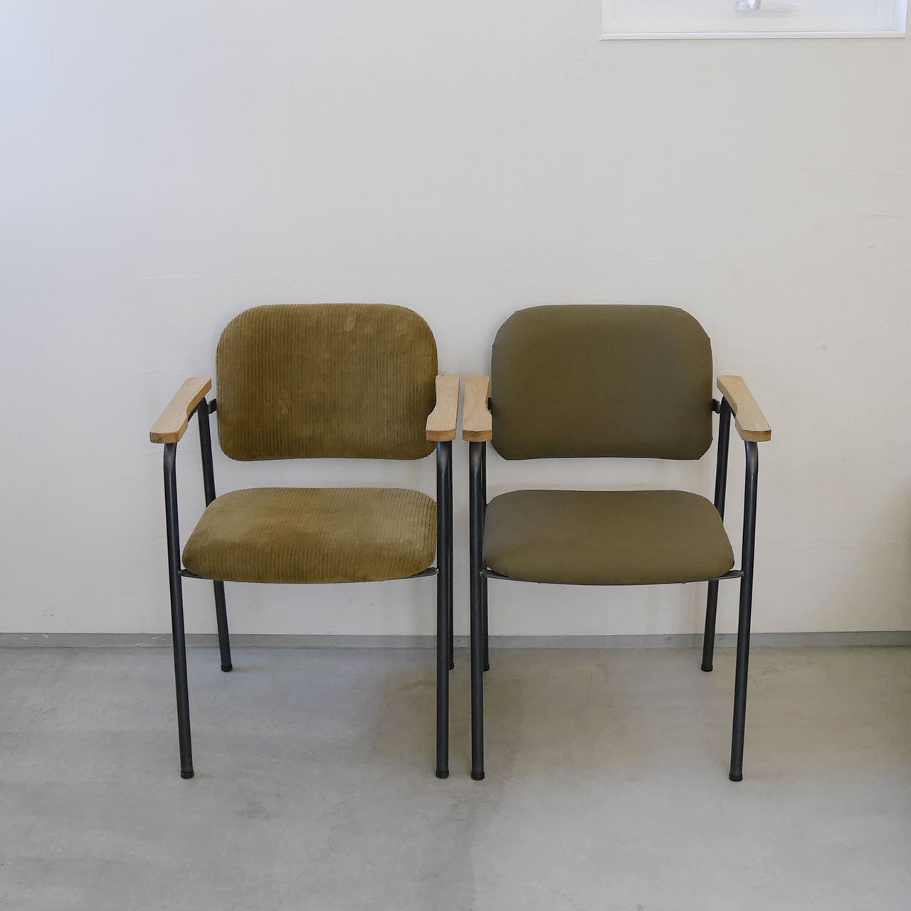 Y.T Chair