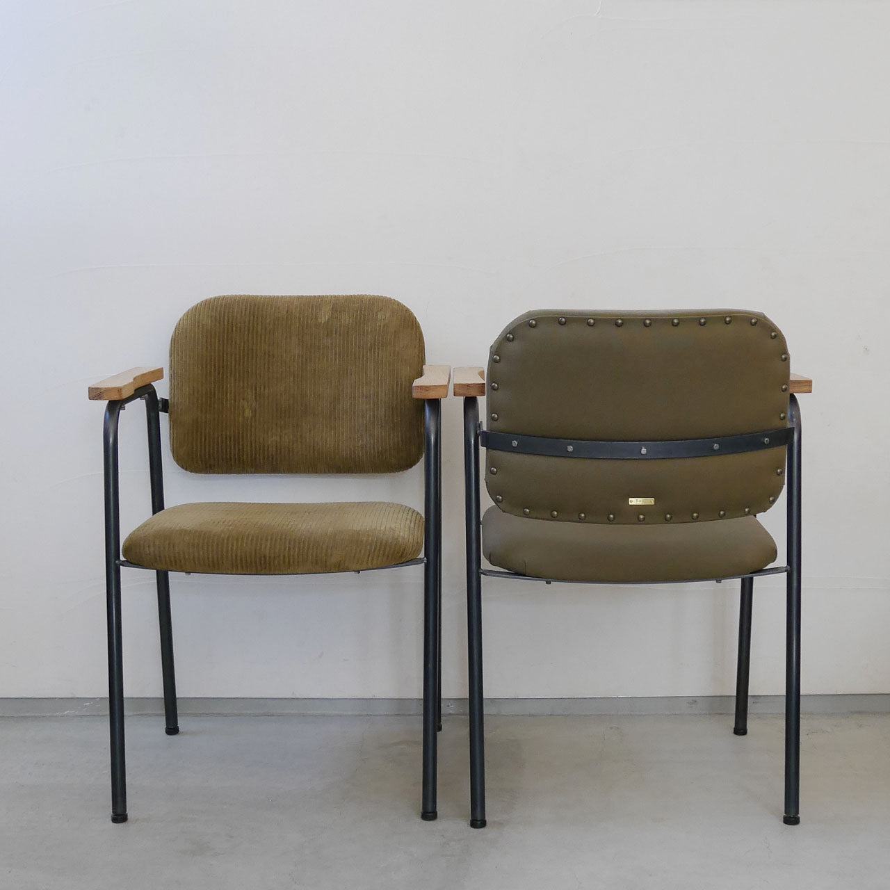Y.T Chair