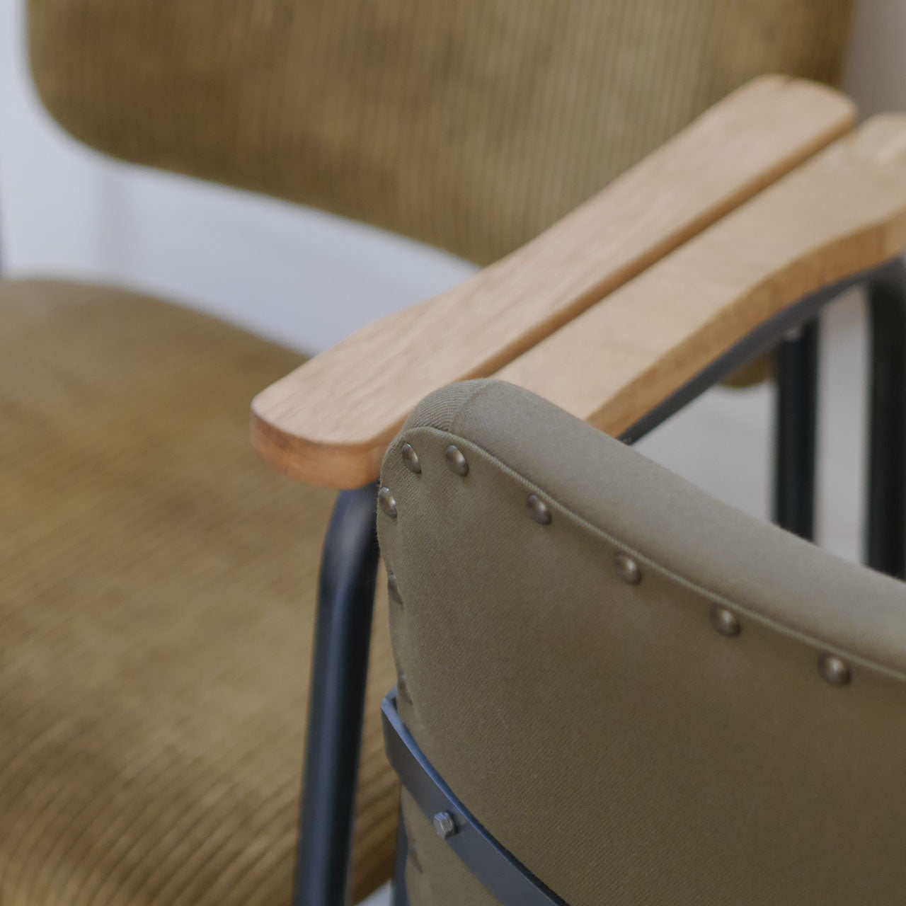 Y.T Chair