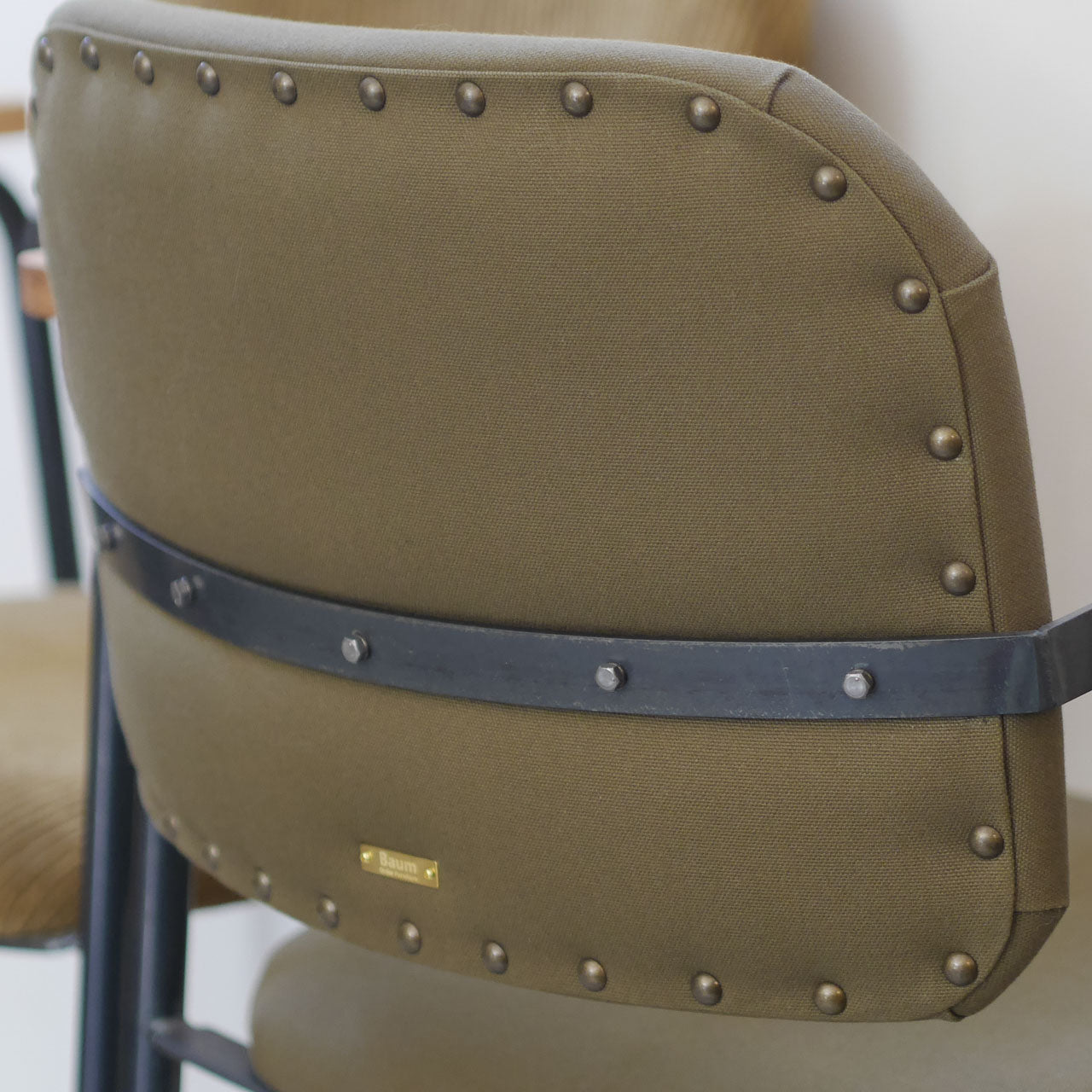 Y.T Chair