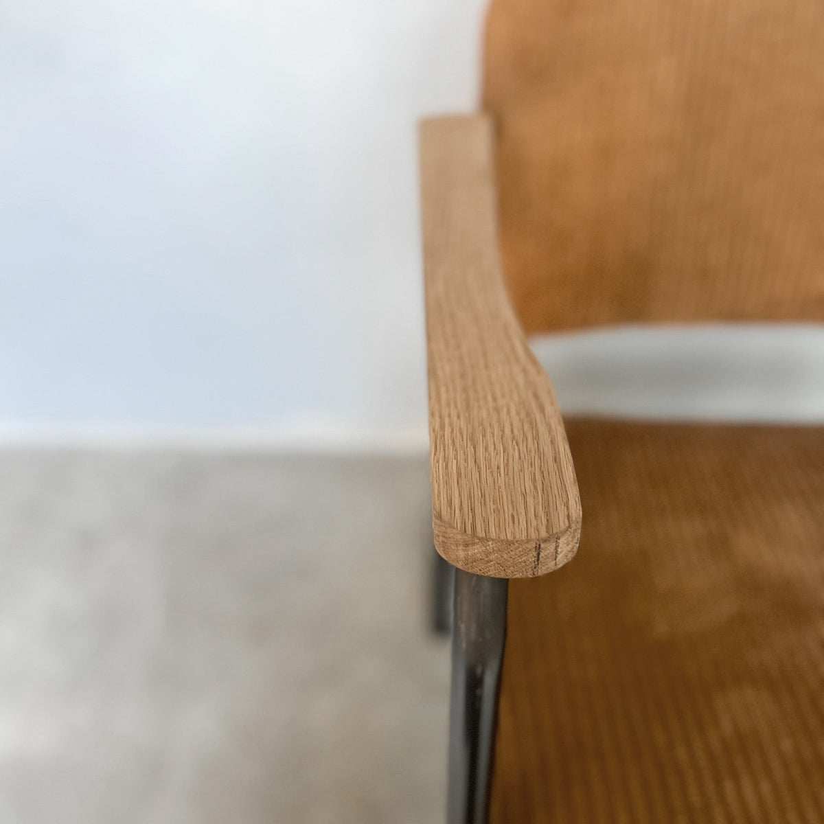 Y.T Chair