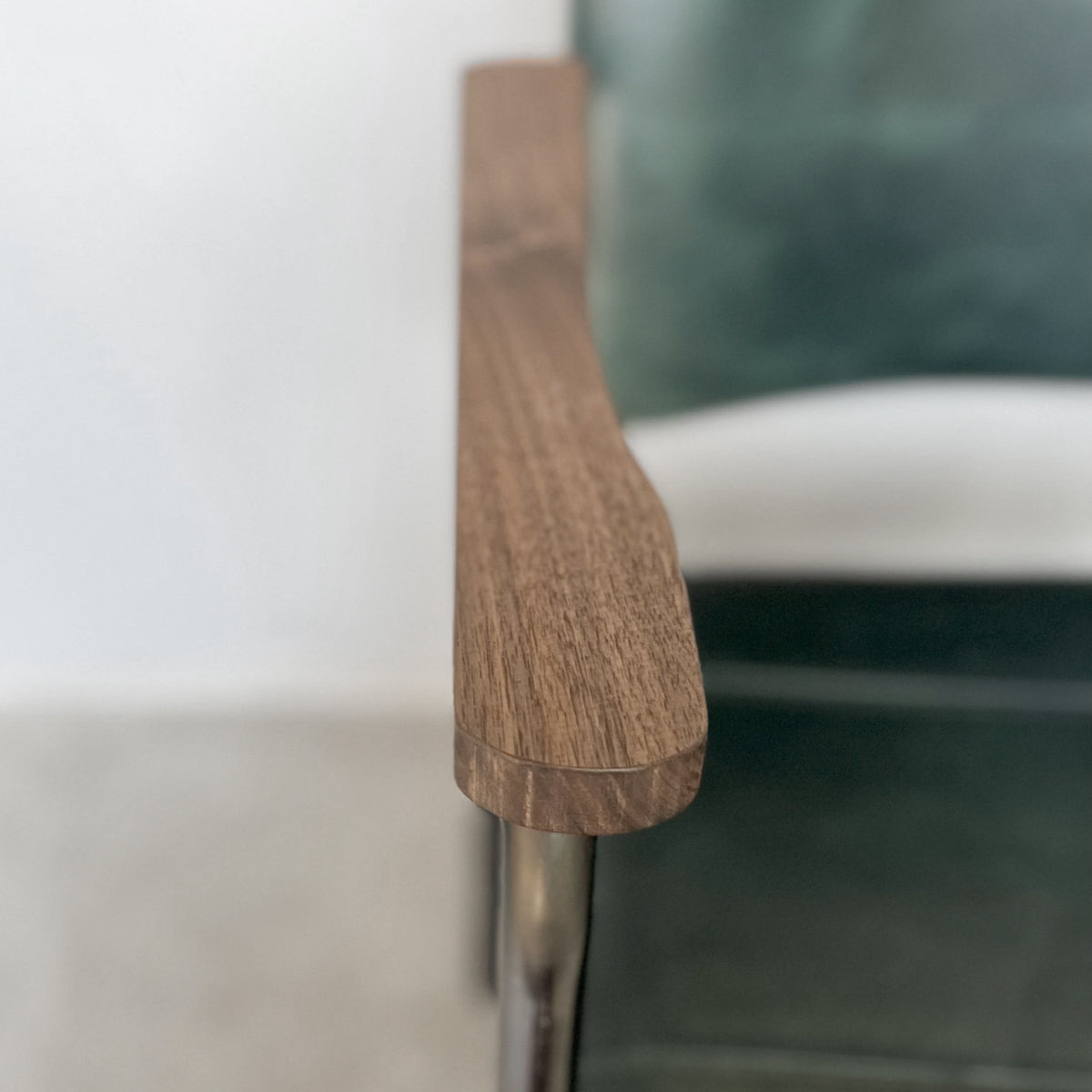 Y.T Chair