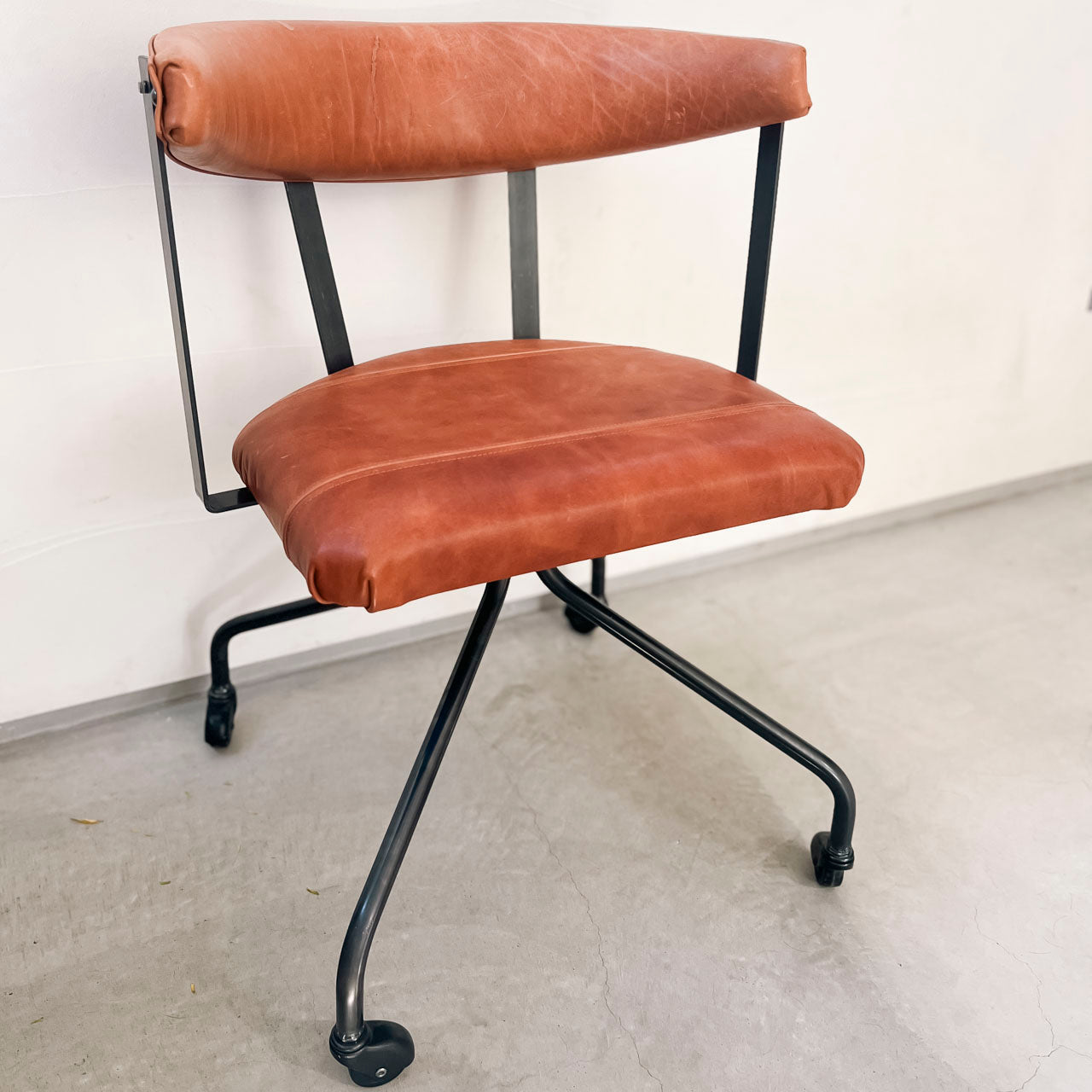 S.C Chair