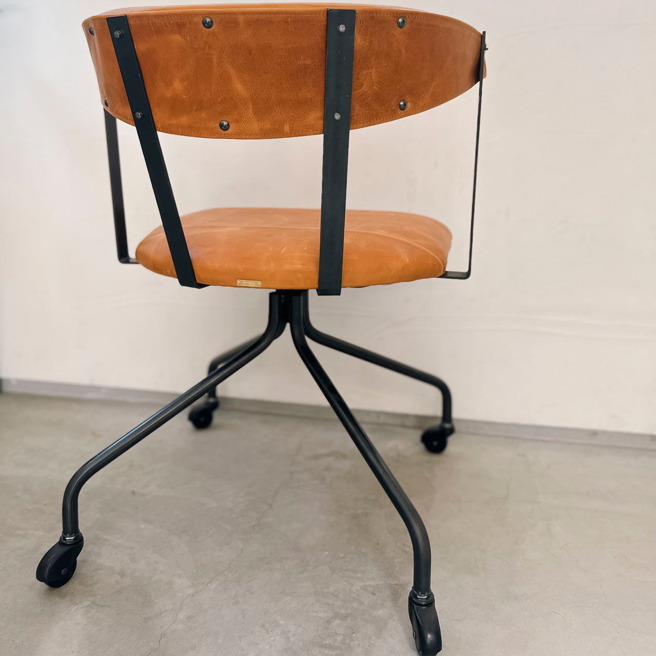S.C Chair