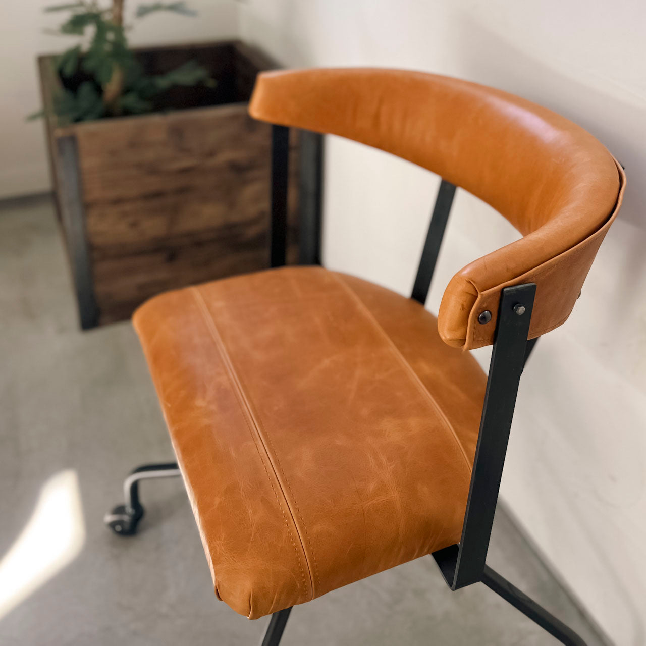 S.C Chair