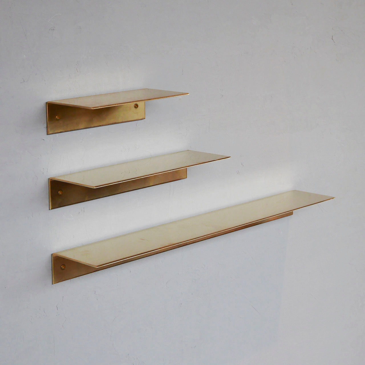 棚受、ブラケット、飾り棚、本棚、壁棚、Baum Order Furniture