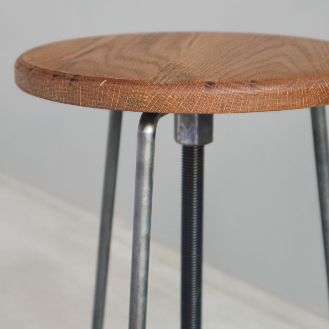 アイアンスツール