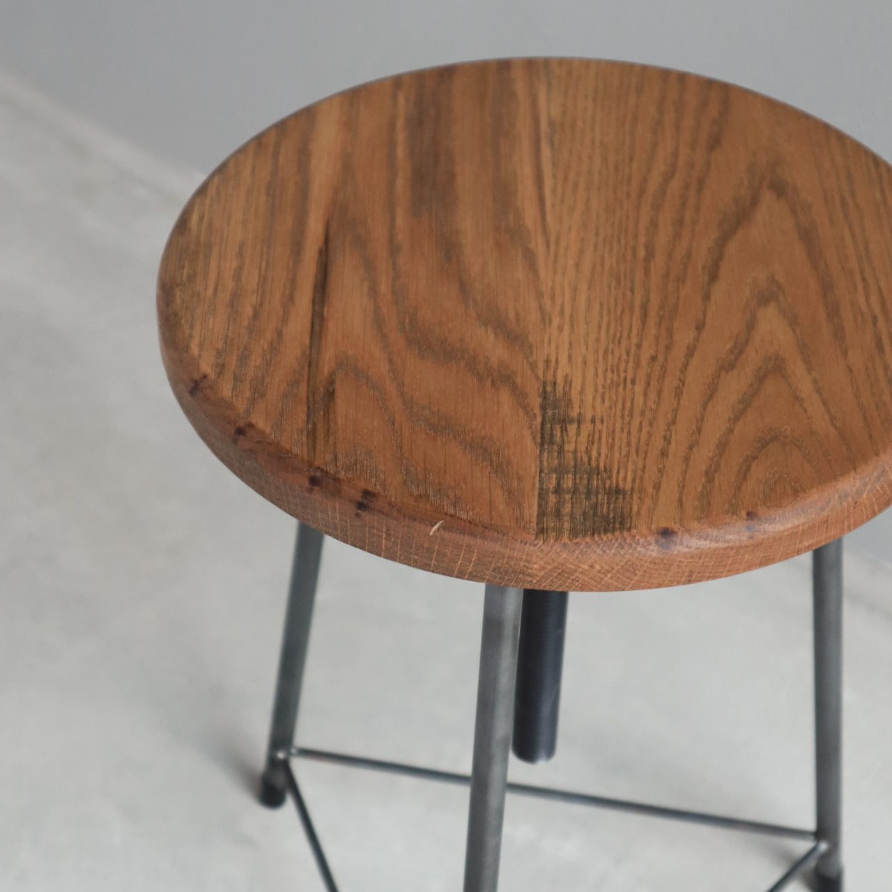 アイアンスツール