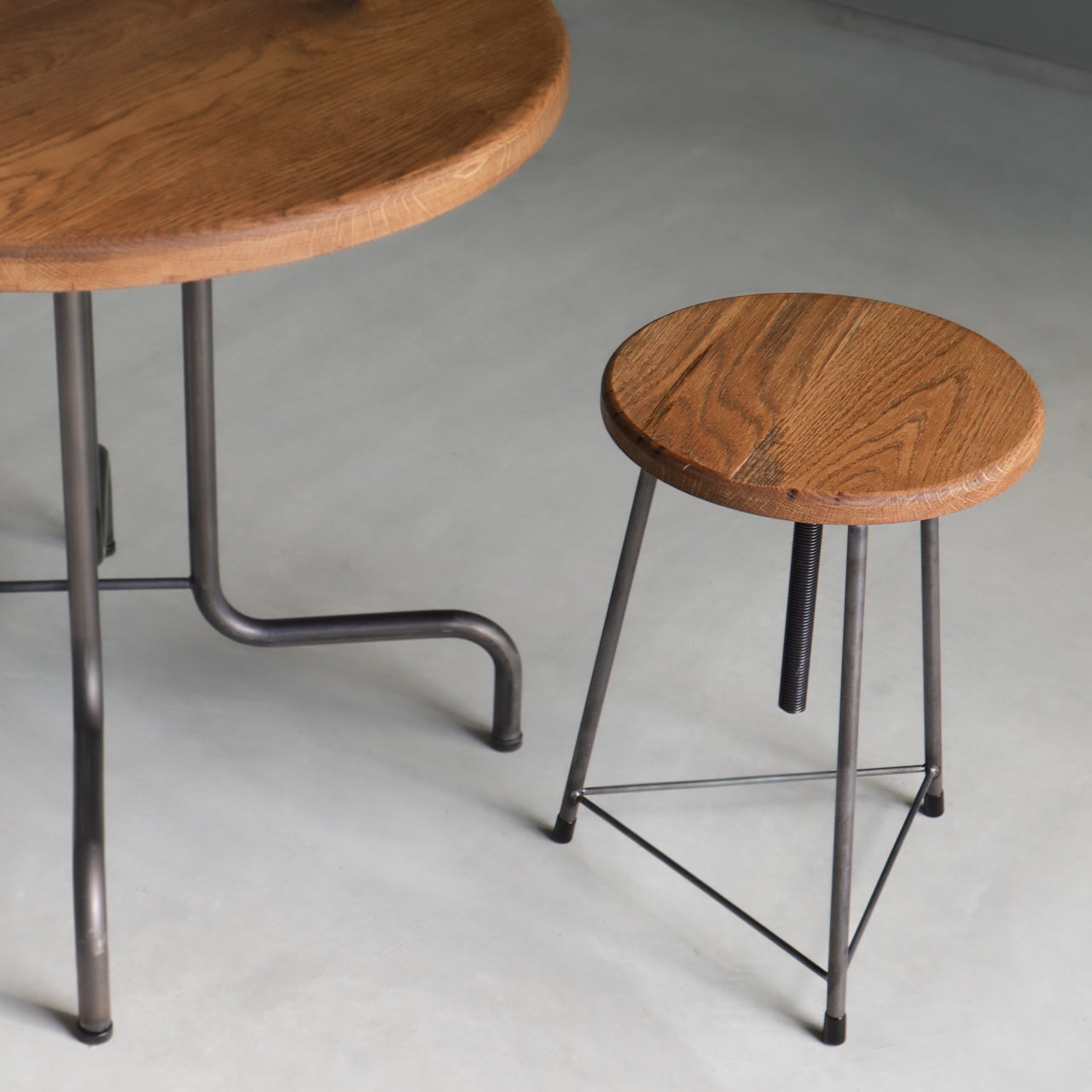 アイアンスツール