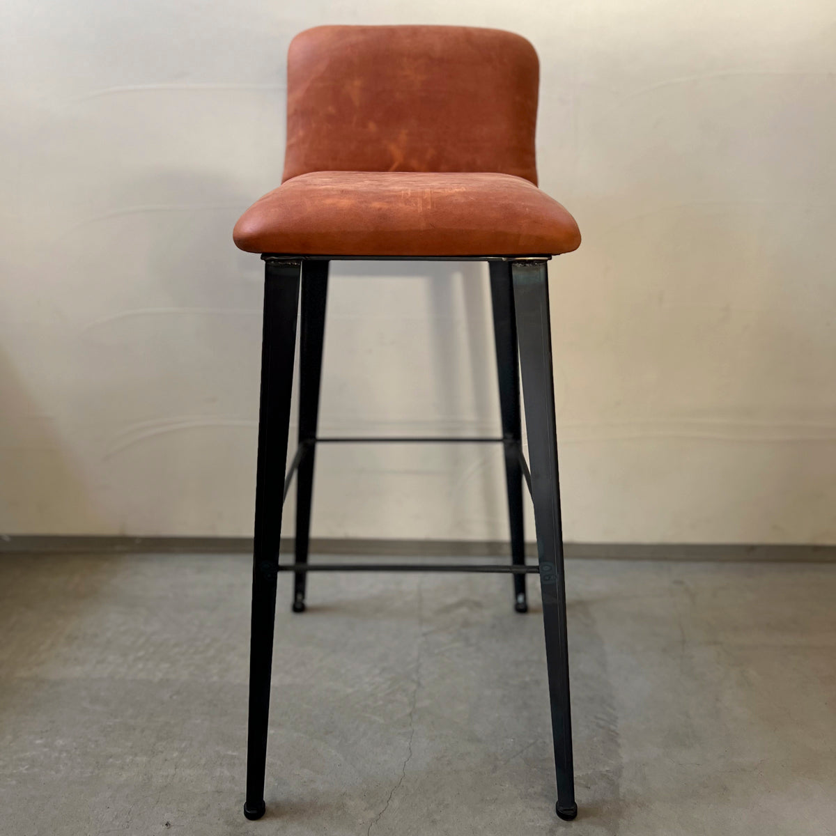 アイアンスツール、アイアンハイスツール、Baum Order Furniture