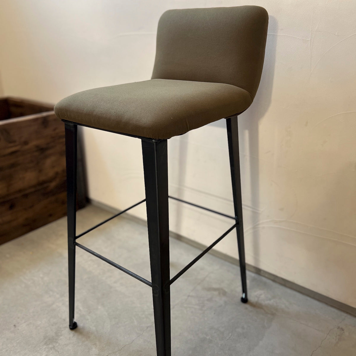 アイアンスツール、アイアンハイスツール、Baum Order Furniture