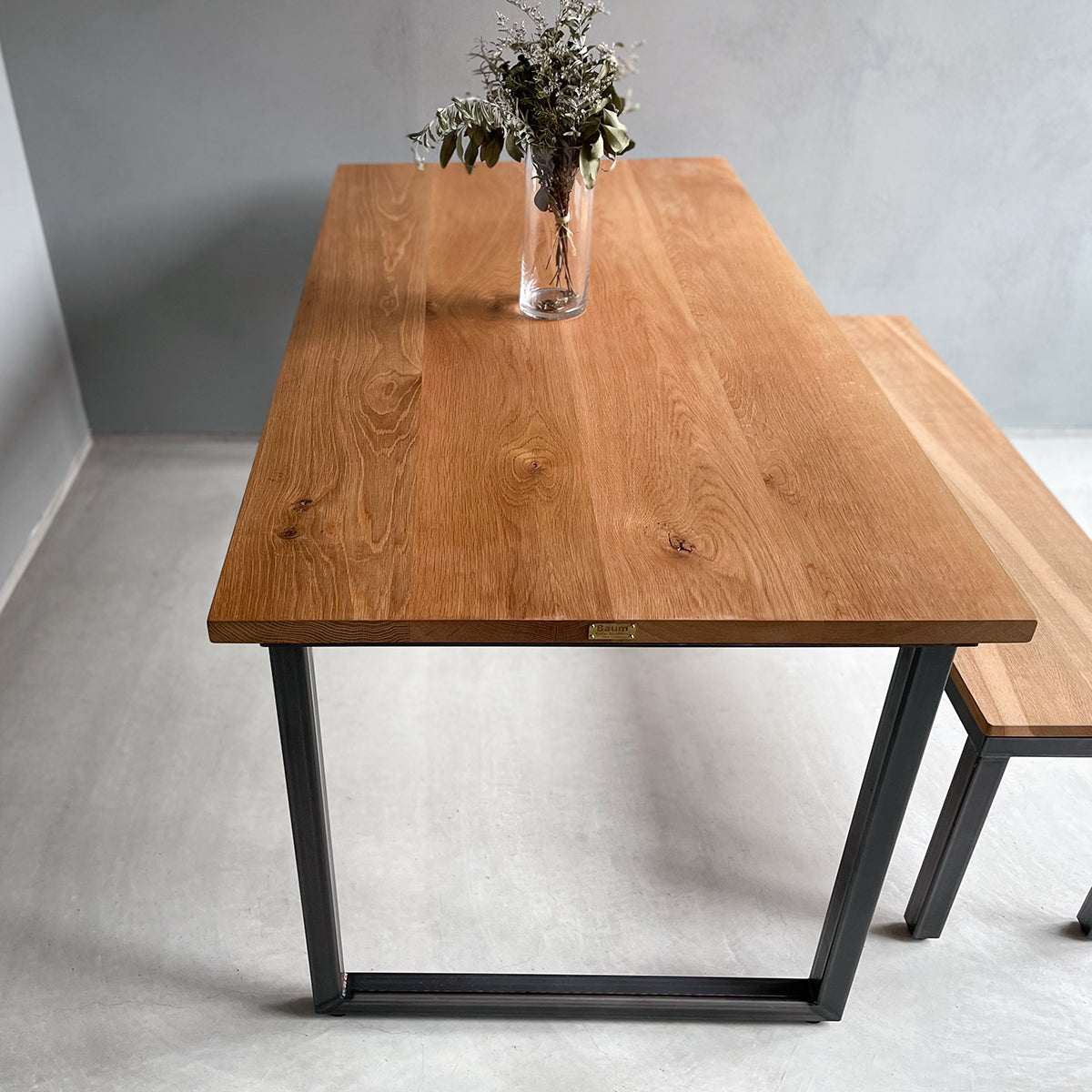 ダイニングテーブル