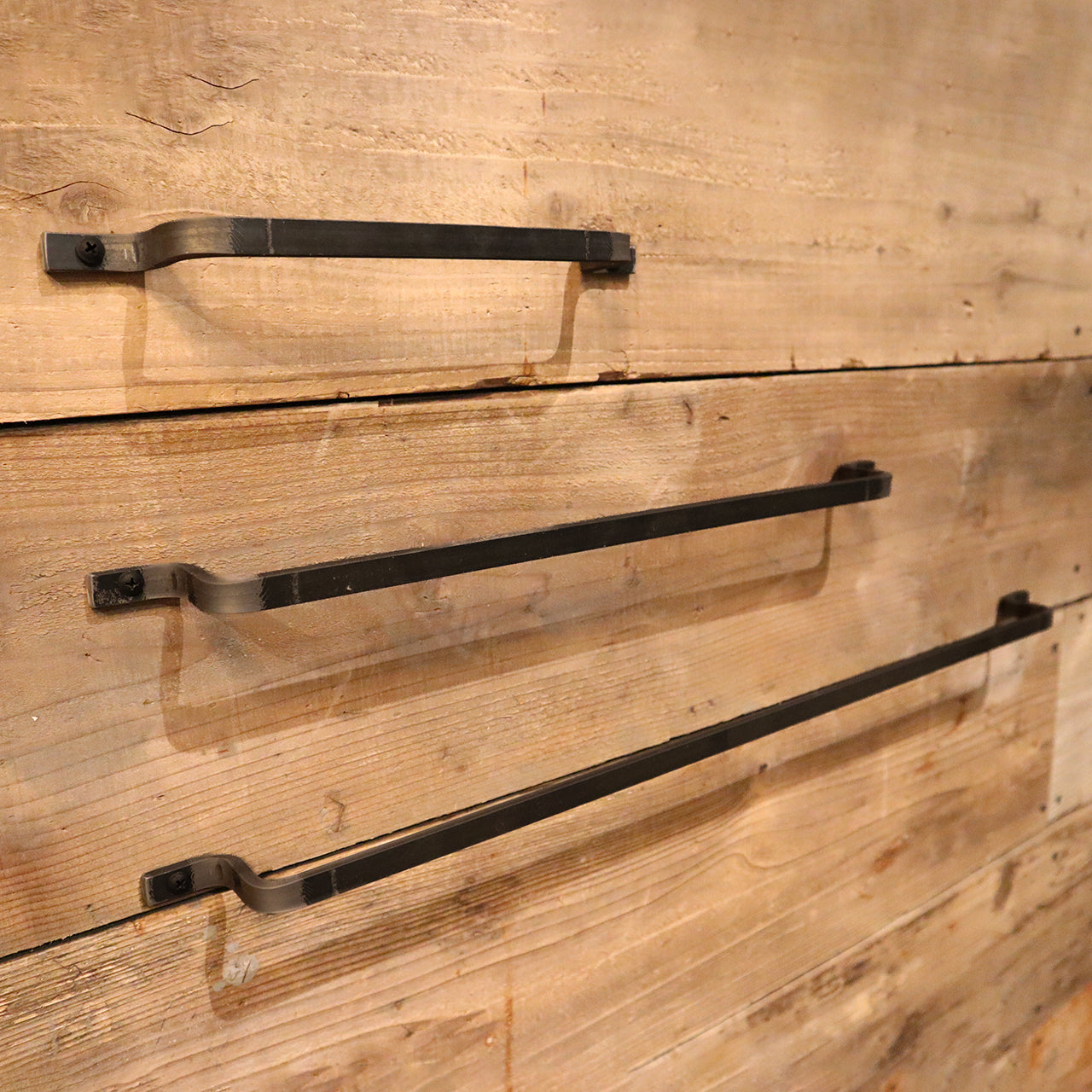 タオルハンガー、アイアンバー