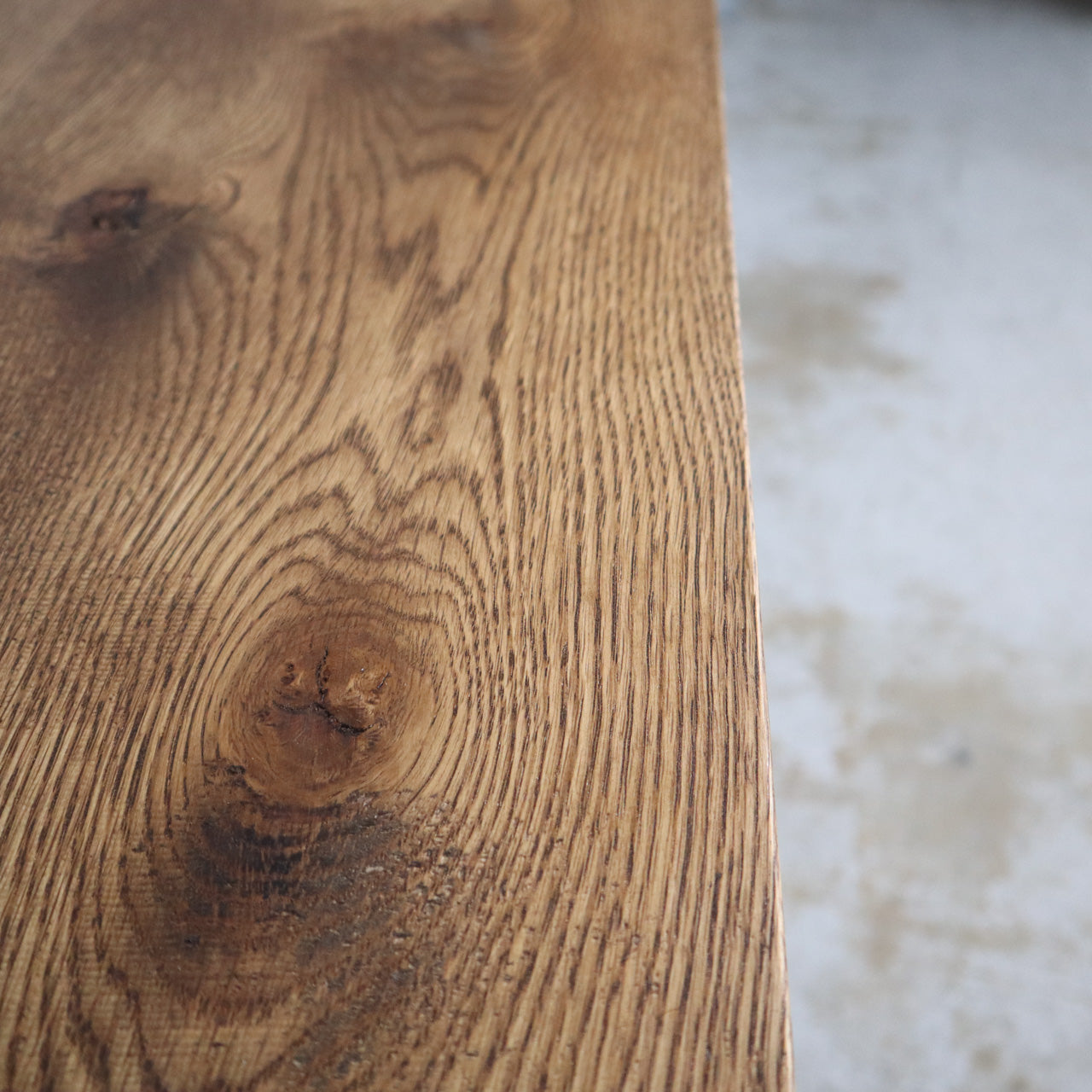 P.D Desk