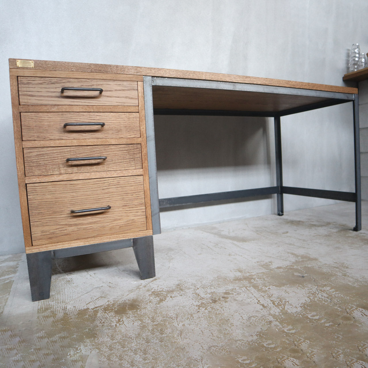 P.D Desk