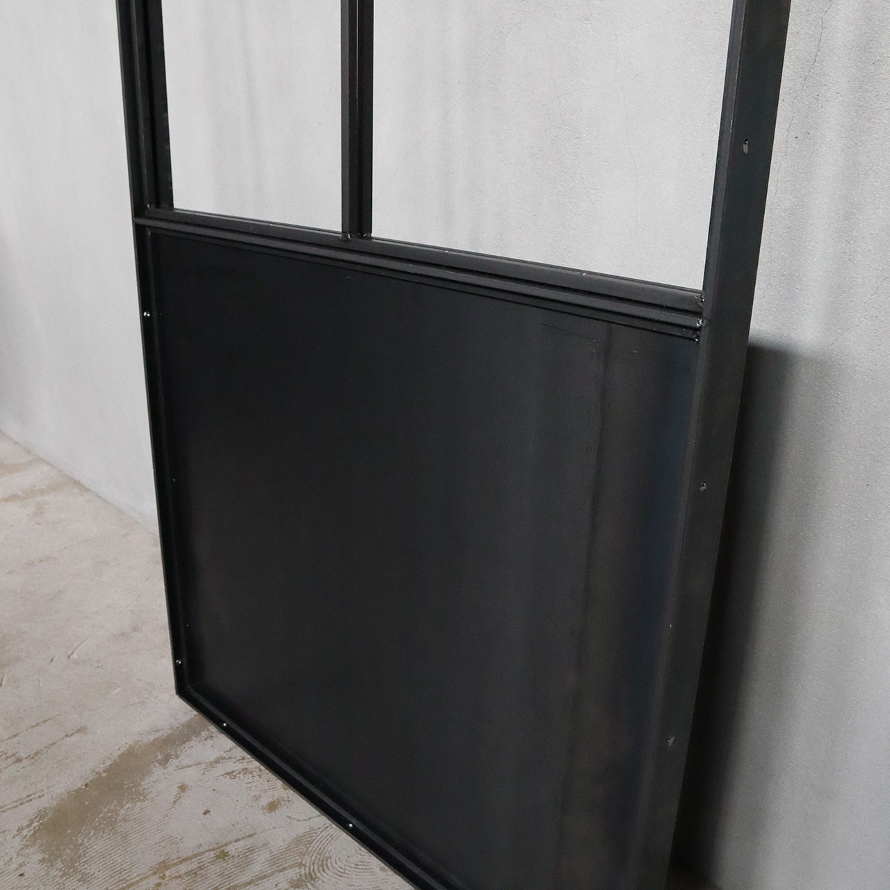 アイアン窓、アイアンウィンドウ、アイアン建具