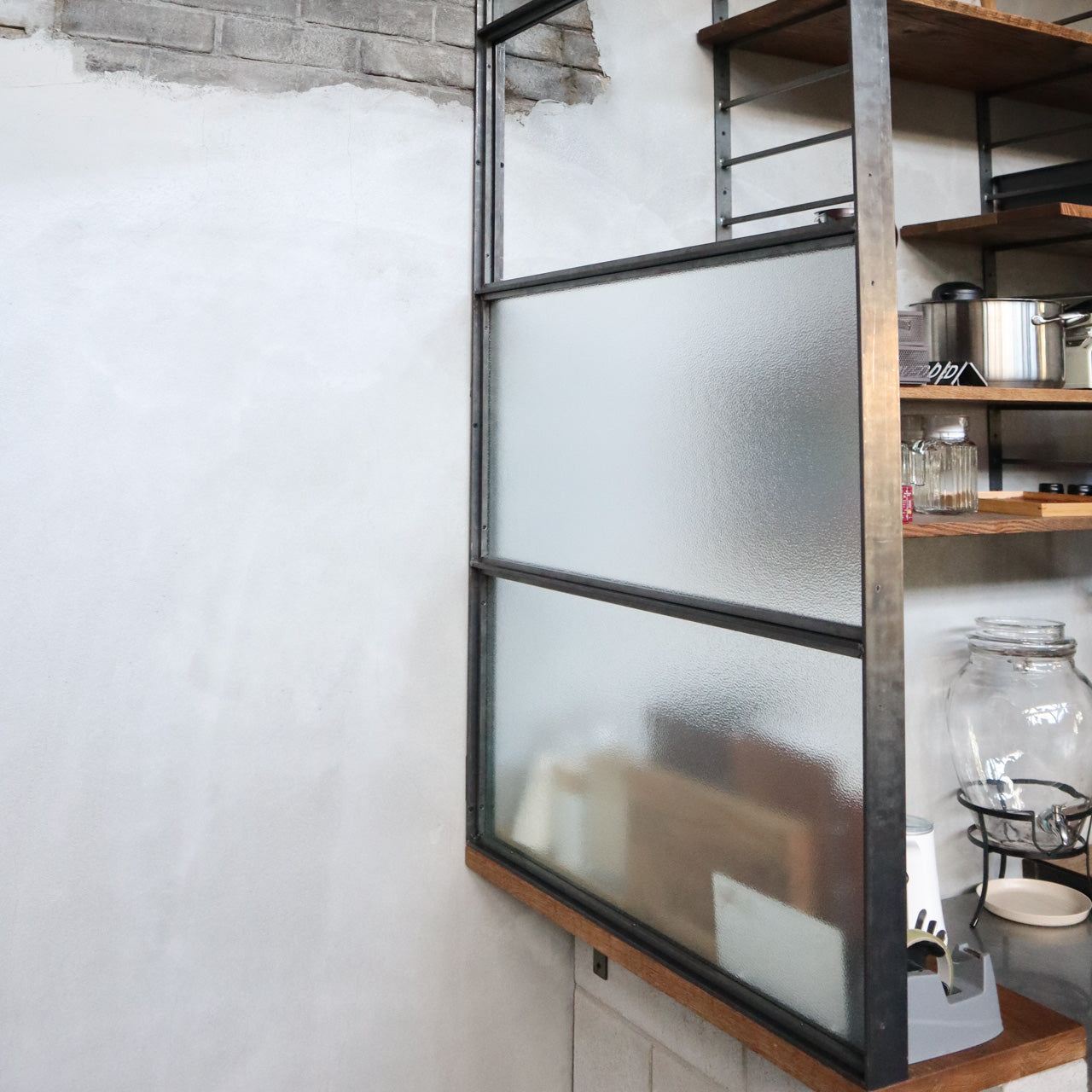 アイアン窓、アイアンウィンドウ、アイアン建具