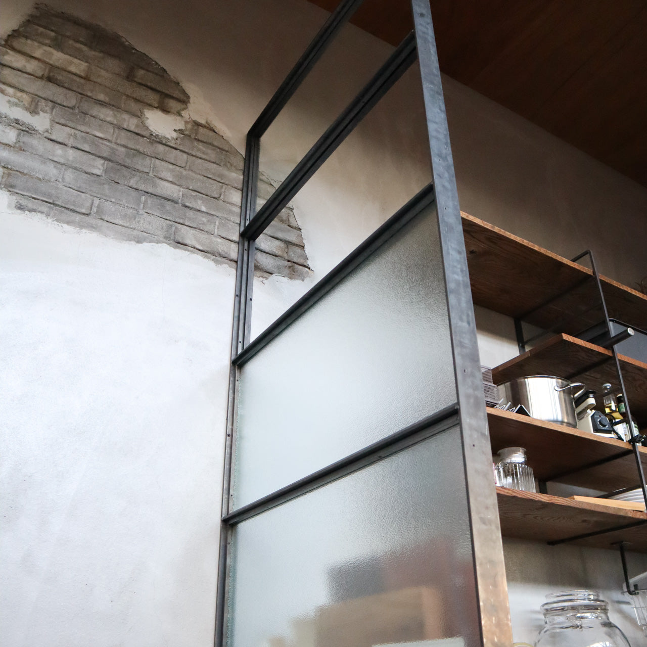 アイアン窓、アイアンウィンドウ、アイアン建具