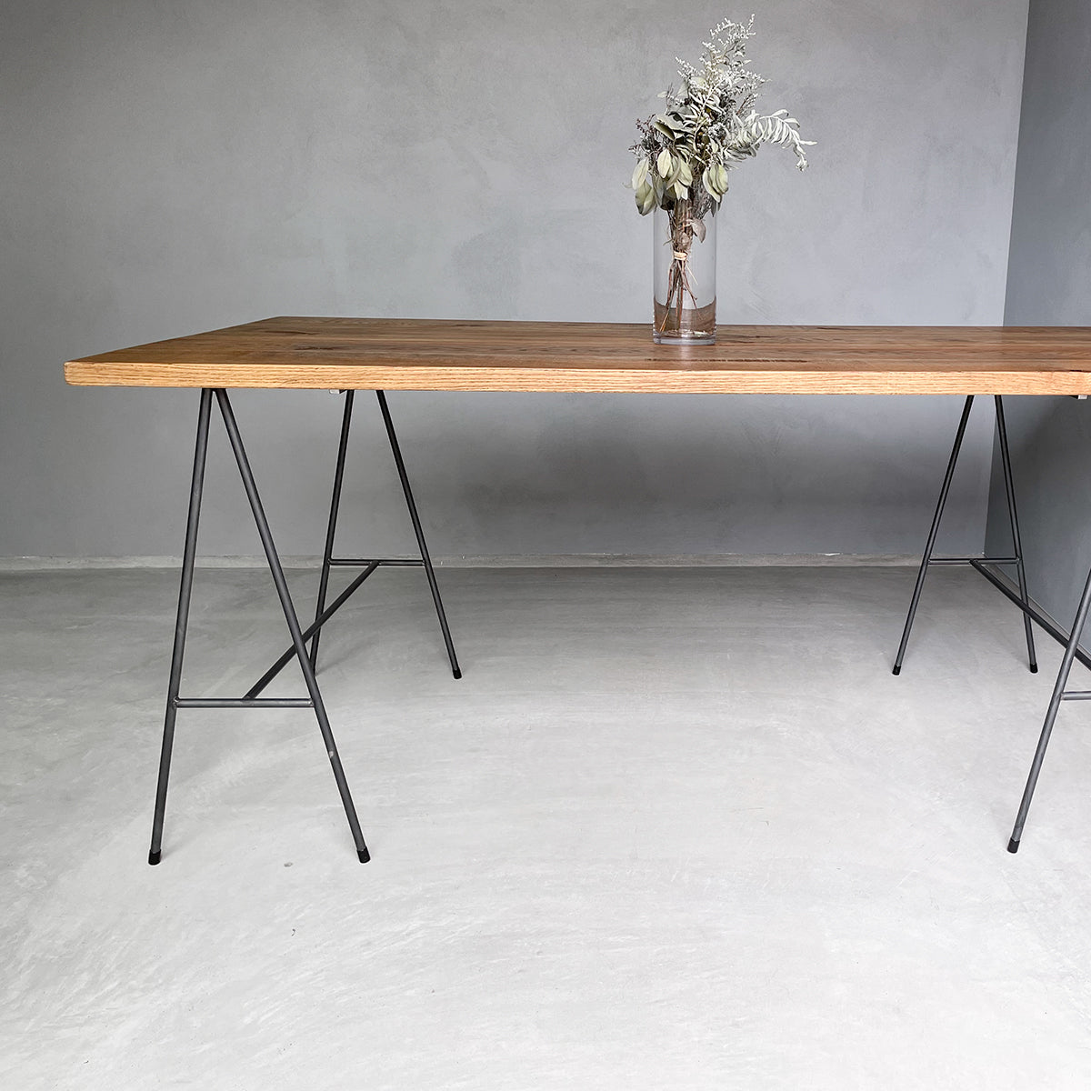 ダイニングテーブル