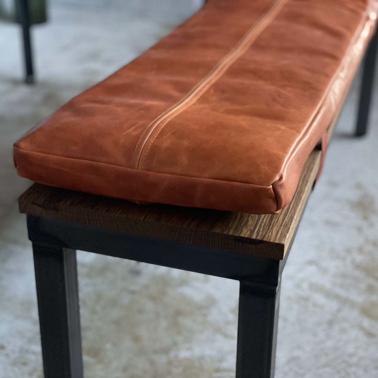 ベンチクッション