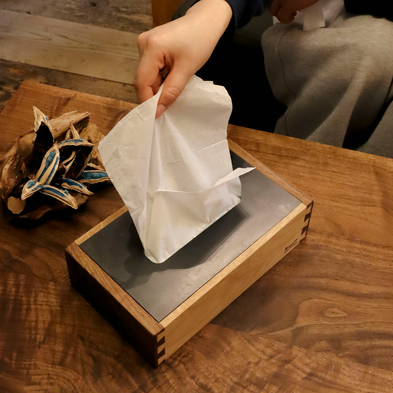 Dovetail Tissue Box