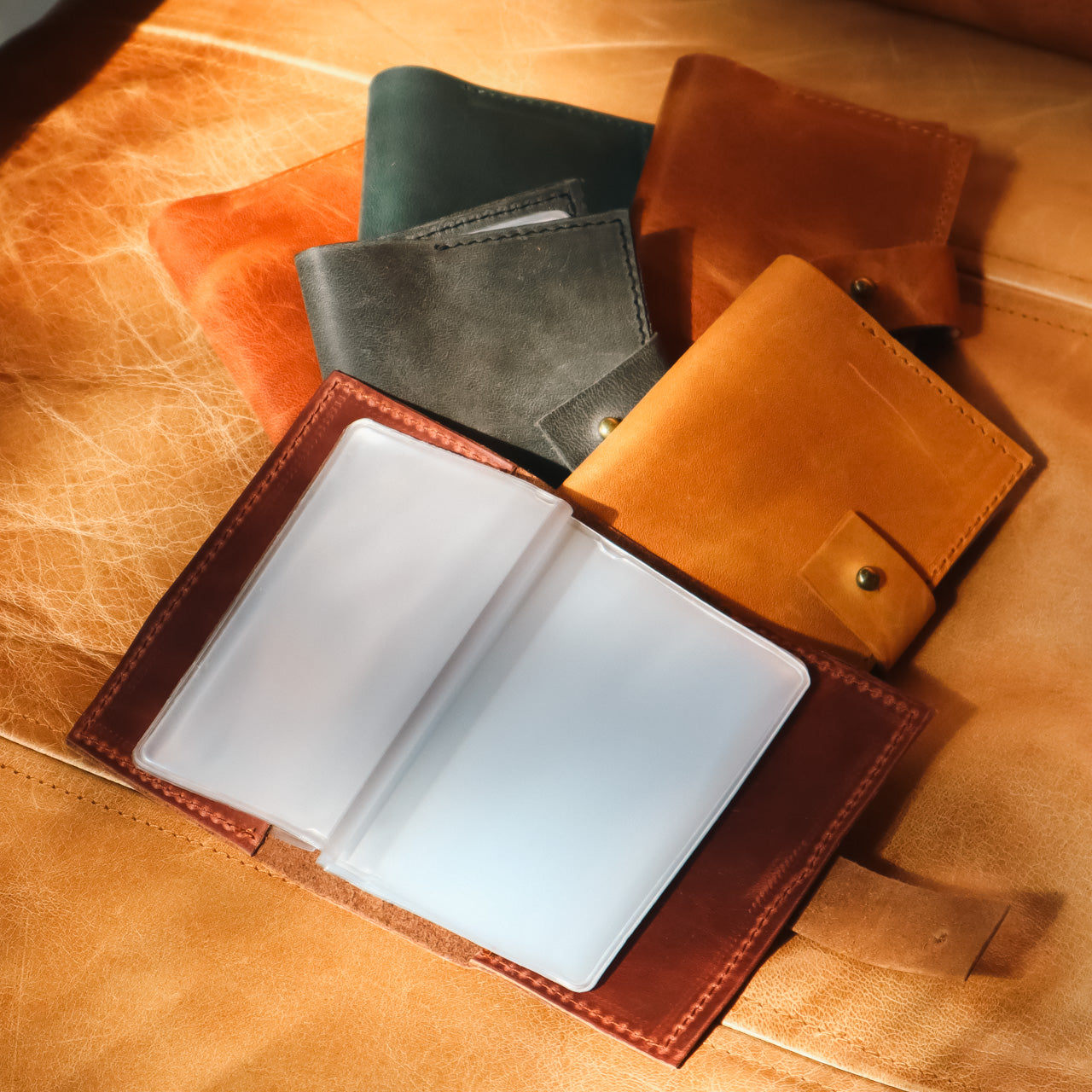 本革カードホルダー レザーカードケース