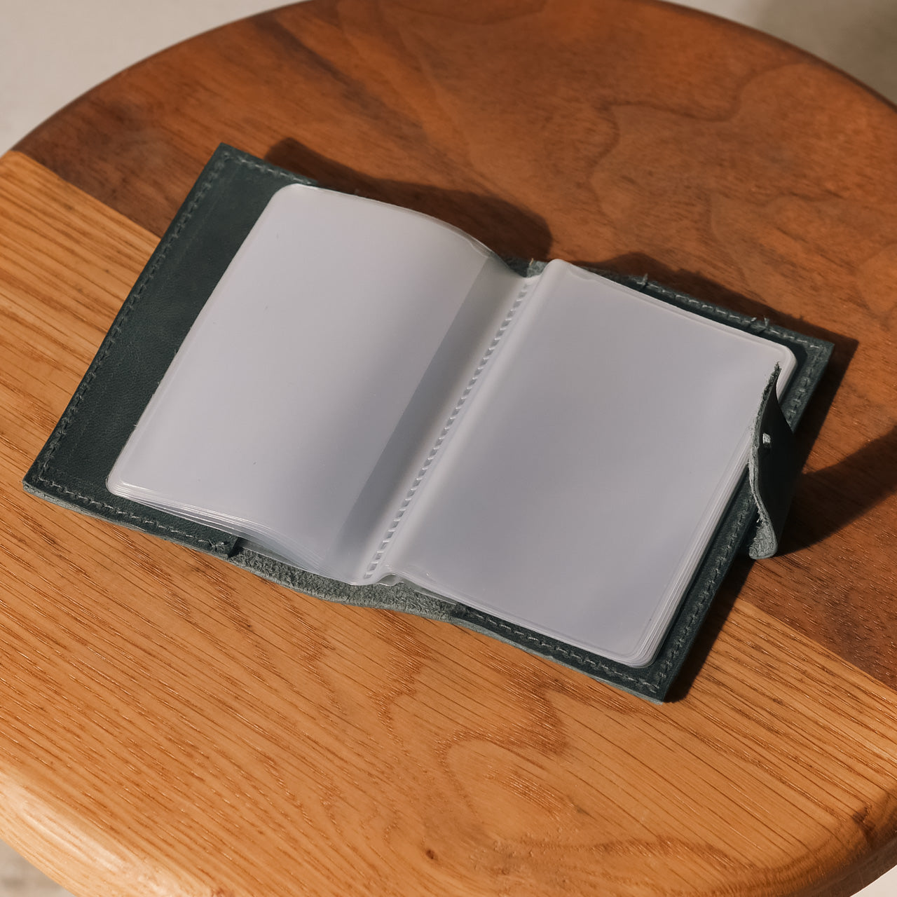 本革カードホルダー レザーカードケース
