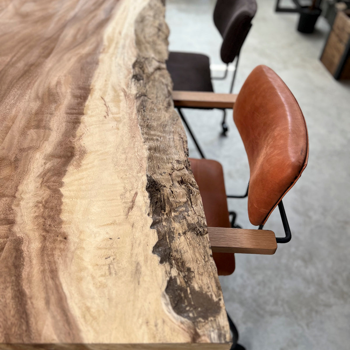 無垢一枚板 モンキーポッド