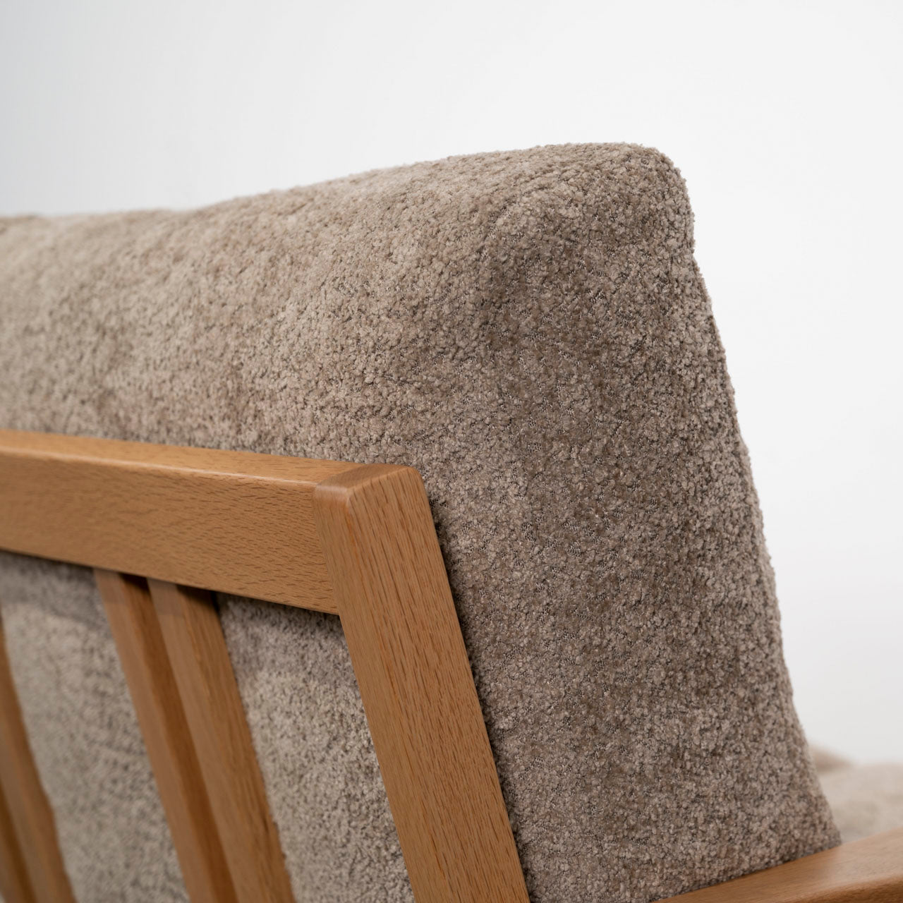 Marjoram Sofa ソファ ソファー 三人掛け リビング 寝室 リラックス ブークレ クロスレザー スチール 天然木 家具