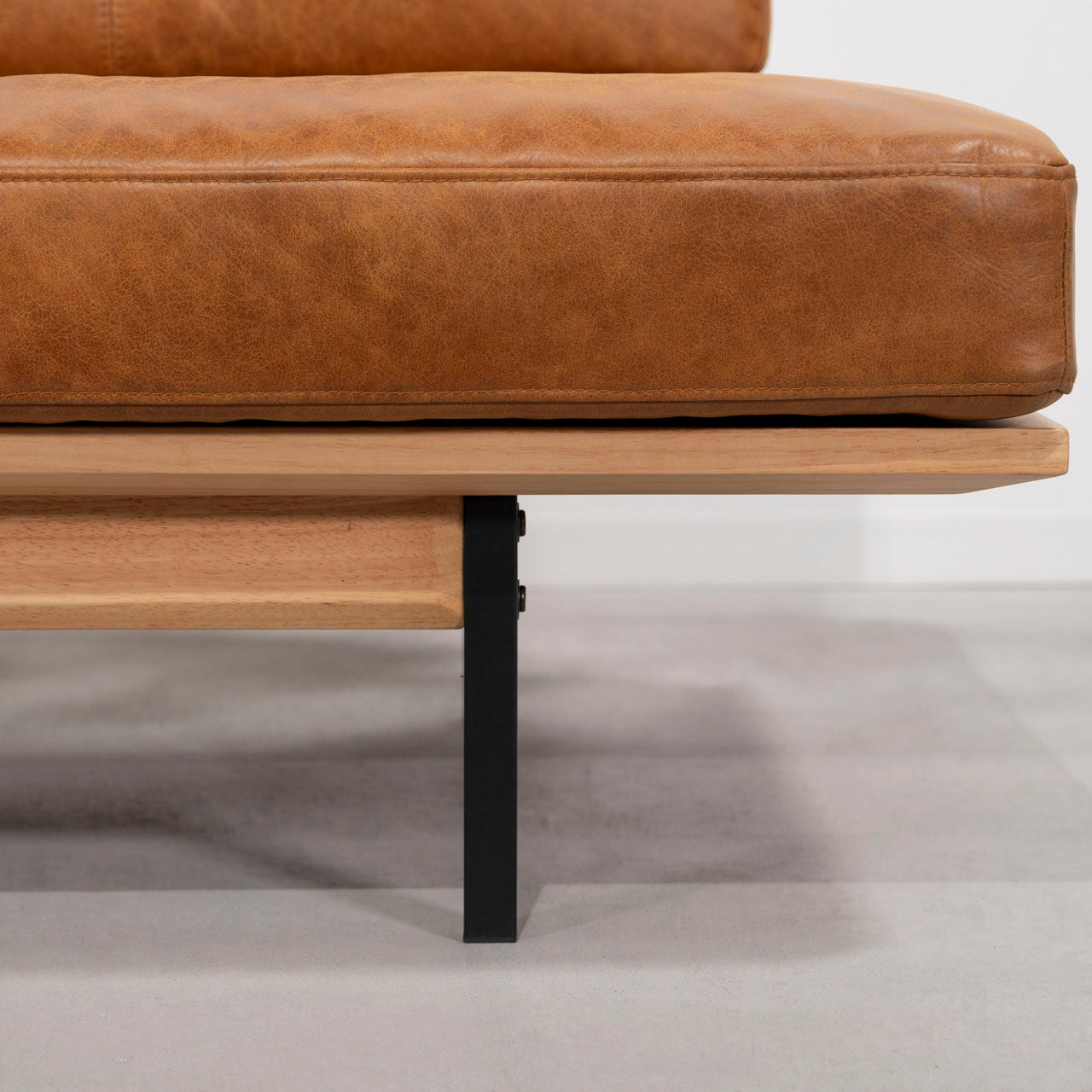 Myrtle Sofa ソファ ソファー 二人掛け アームレス リビング 寝室 リラックス ブークレ クロスレザー スチール 天然木 家具