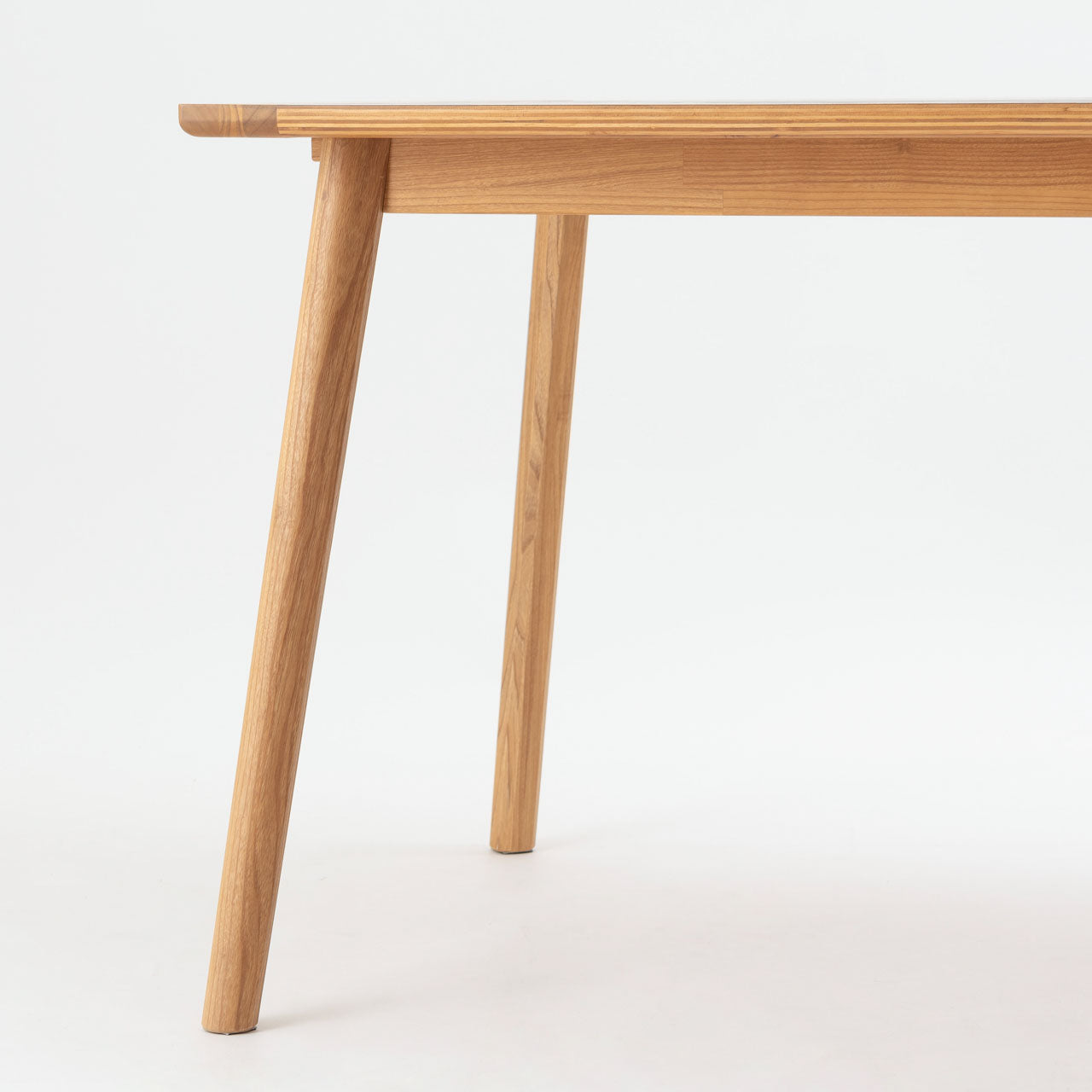 Artique Dining Table ダイニングテーブル リビングテーブル テーブル デスク モルタル調 天然木 スンカイ材 リビング 食卓 カフェ サロン 店舗 家具