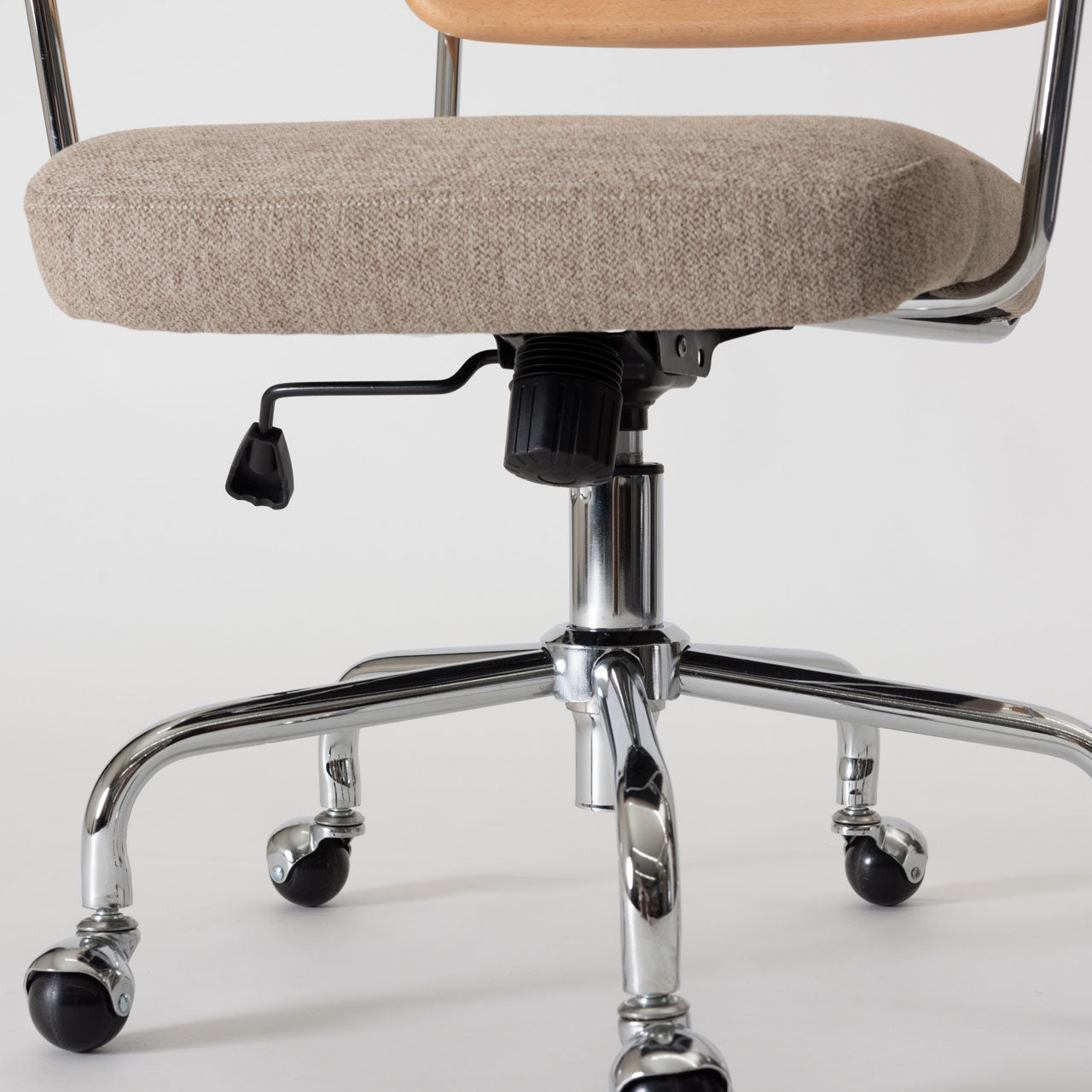 Elder Desk Chair デスクチェア アームレスト 昇降式チェア 回転 ワークチェア 椅子 キャスター ラタン 書斎 リビング リモート 家具