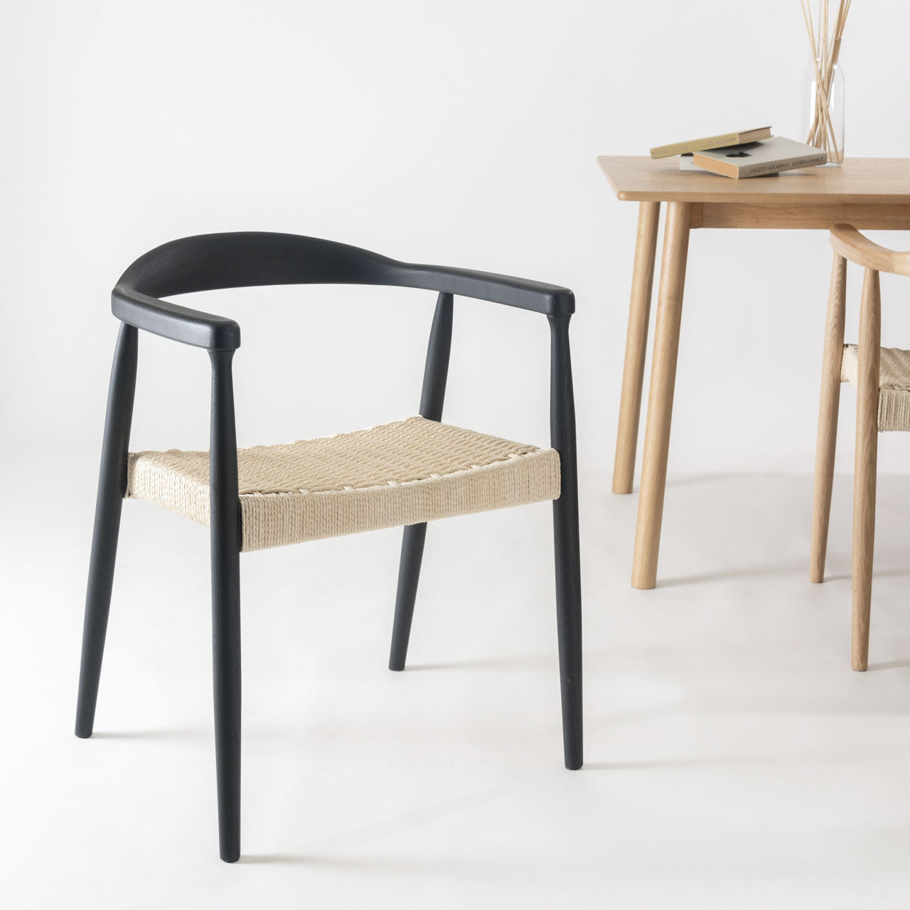 Roselle Arm Chair アームチェア デスクチェア アームレスト リビングチェア ダイニングチェア ペーパーコード 椅子 書斎 リビング リモート 家具