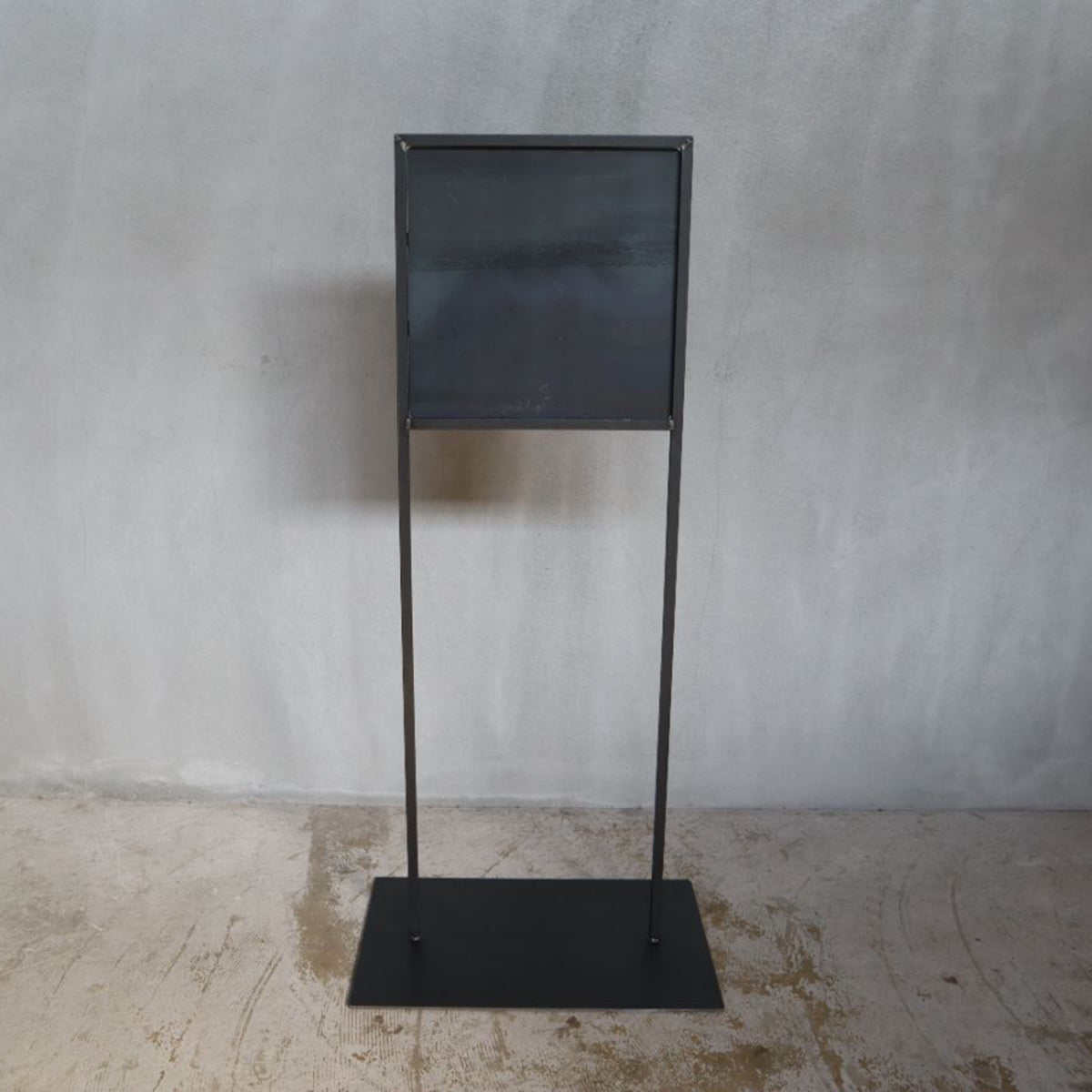 アイアンサインボード、アイアン看板