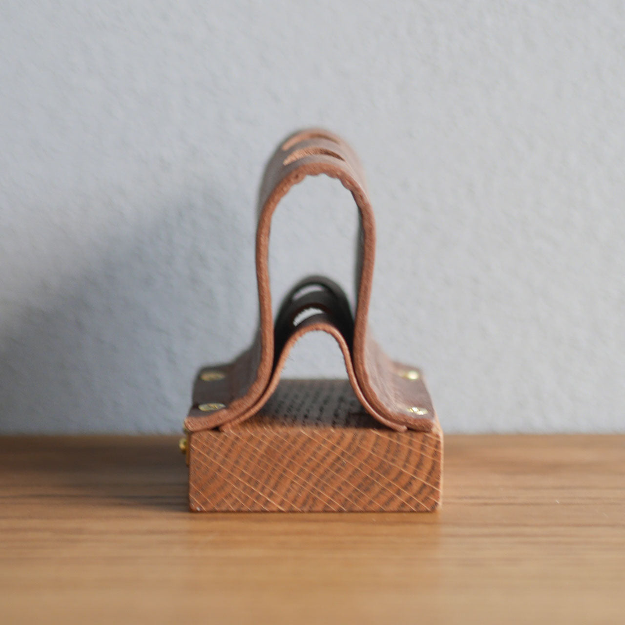 Leather Muku Pen Stand