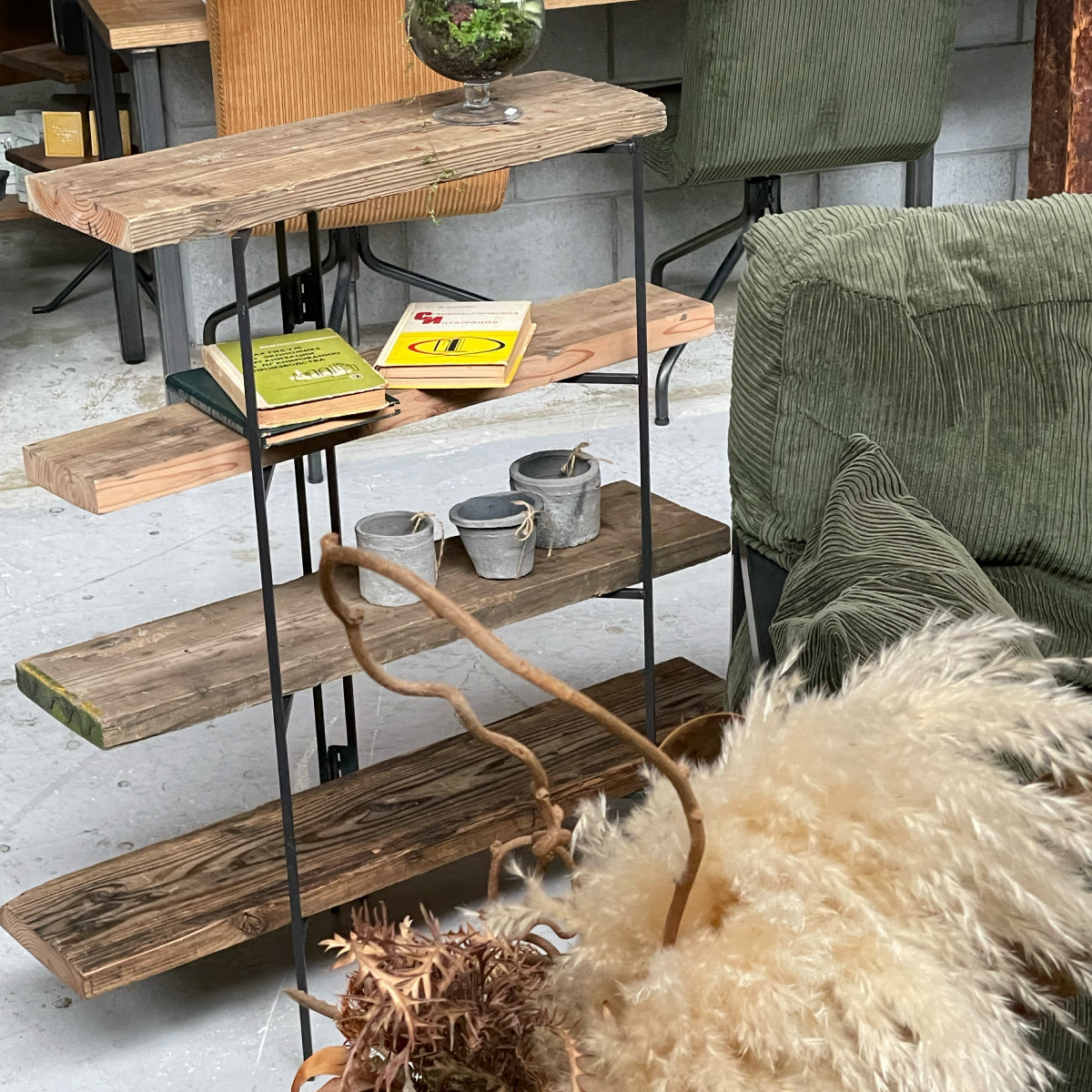 折り畳みシェルフフレーム