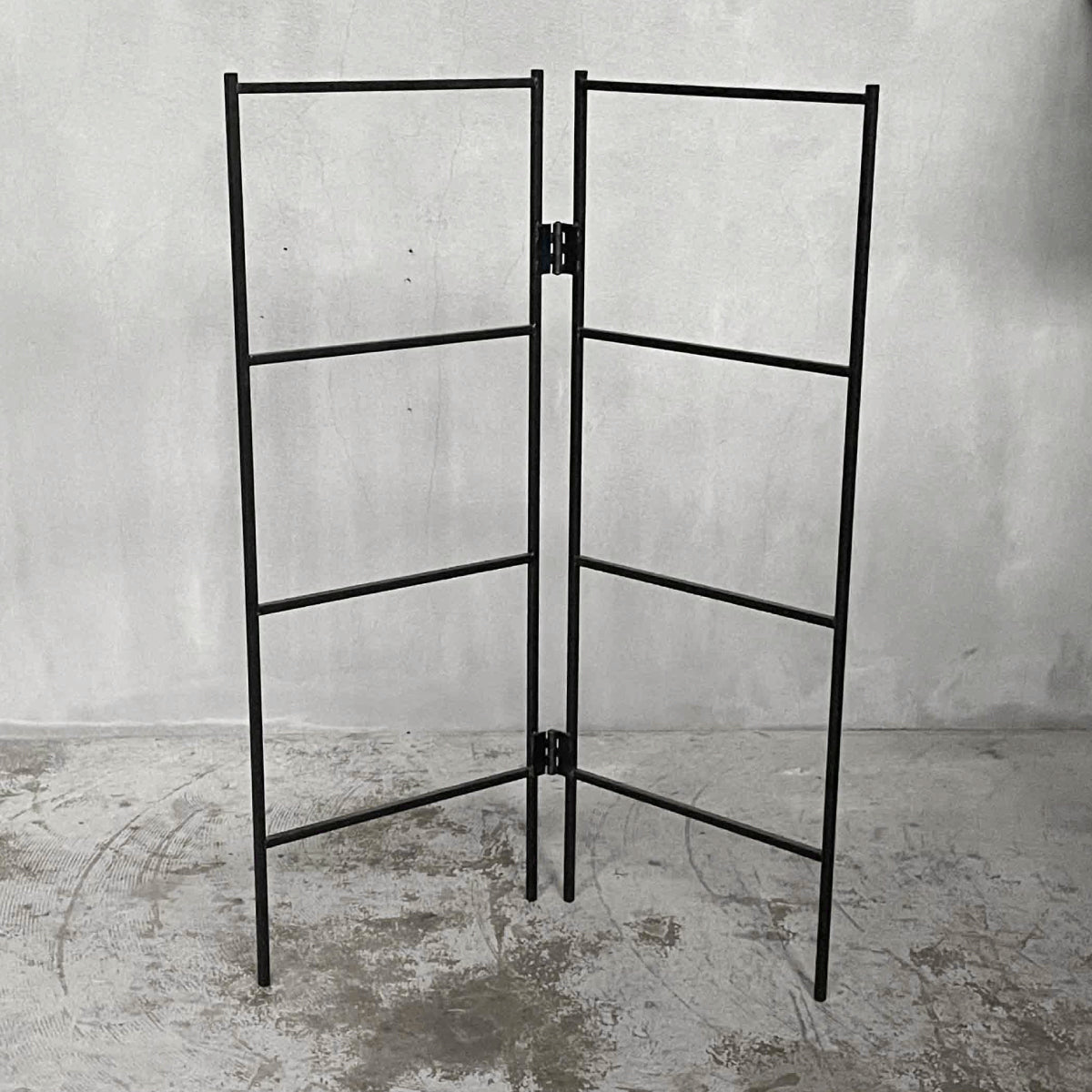 折り畳みシェルフフレーム