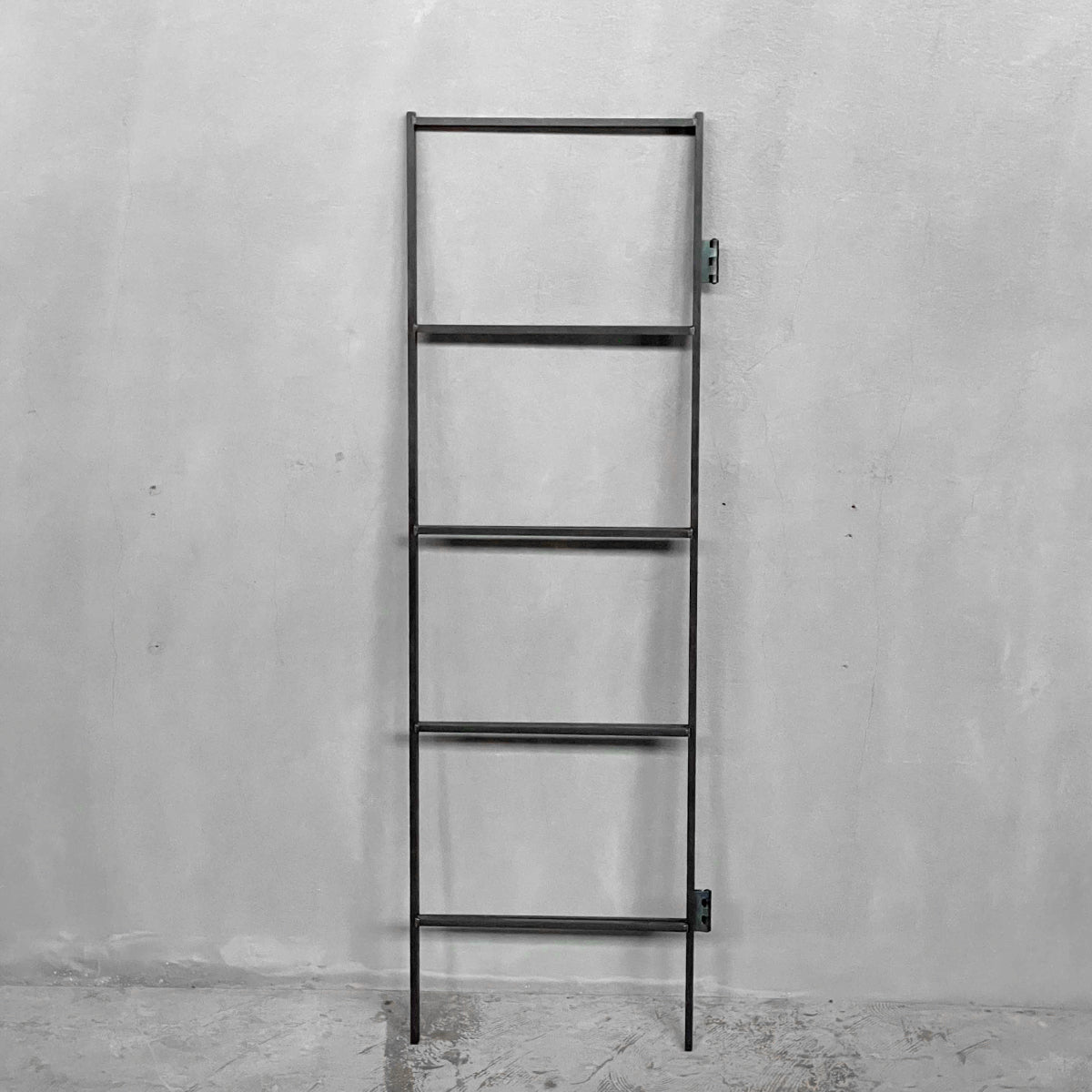 折り畳みシェルフフレーム