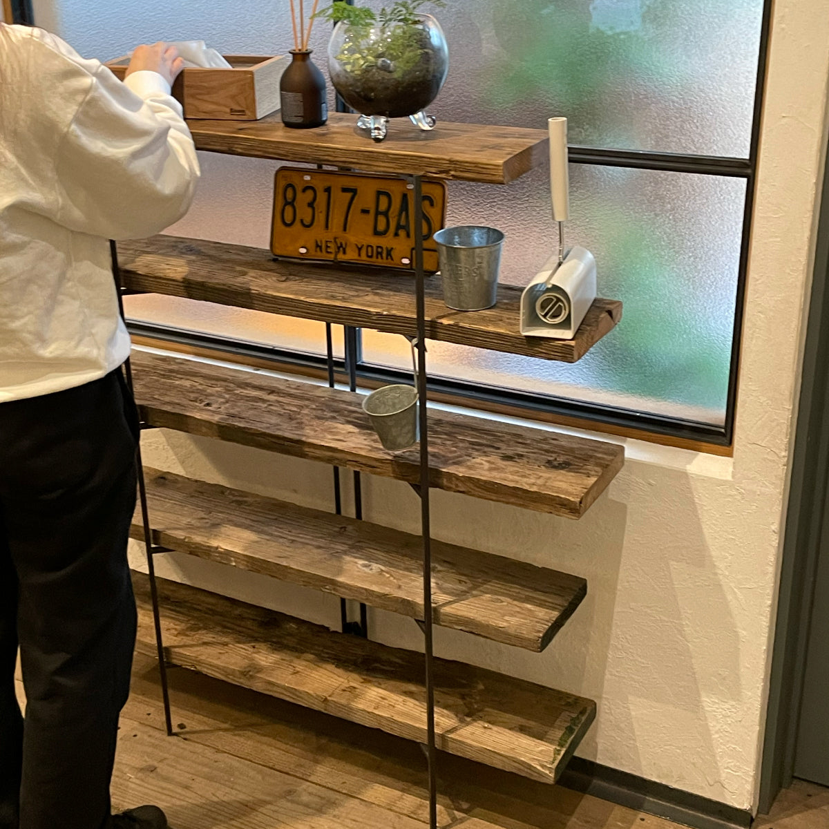 折り畳みシェルフフレーム