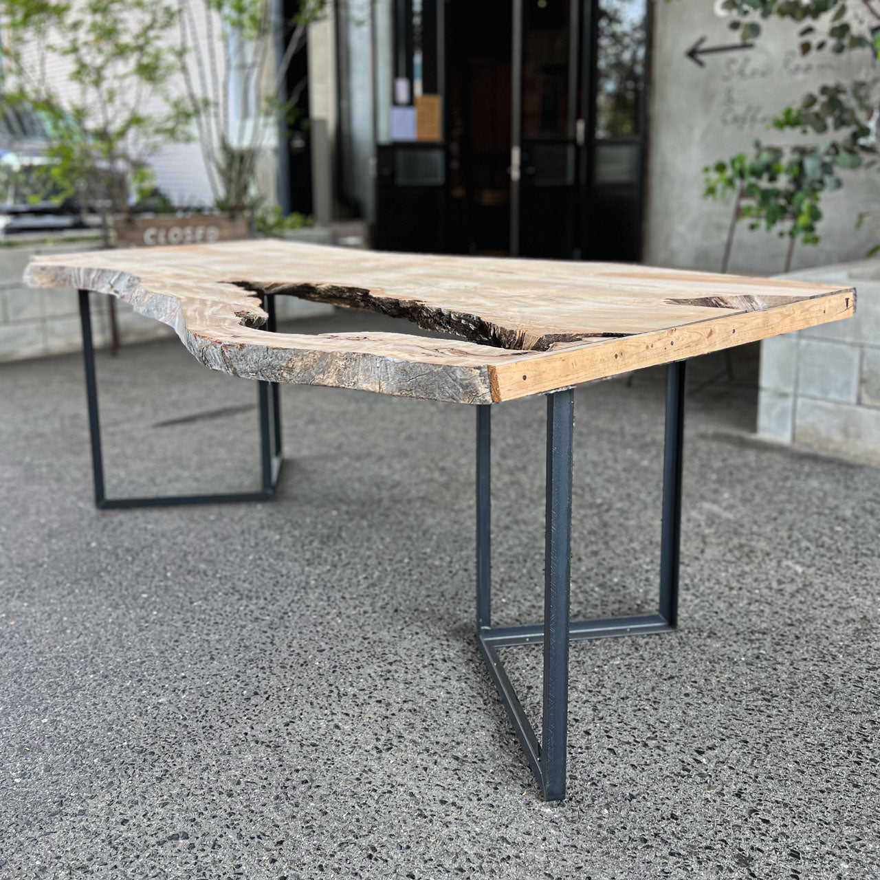無垢一枚板 栃(トチ)《T-451》W1880/未仕上げ品