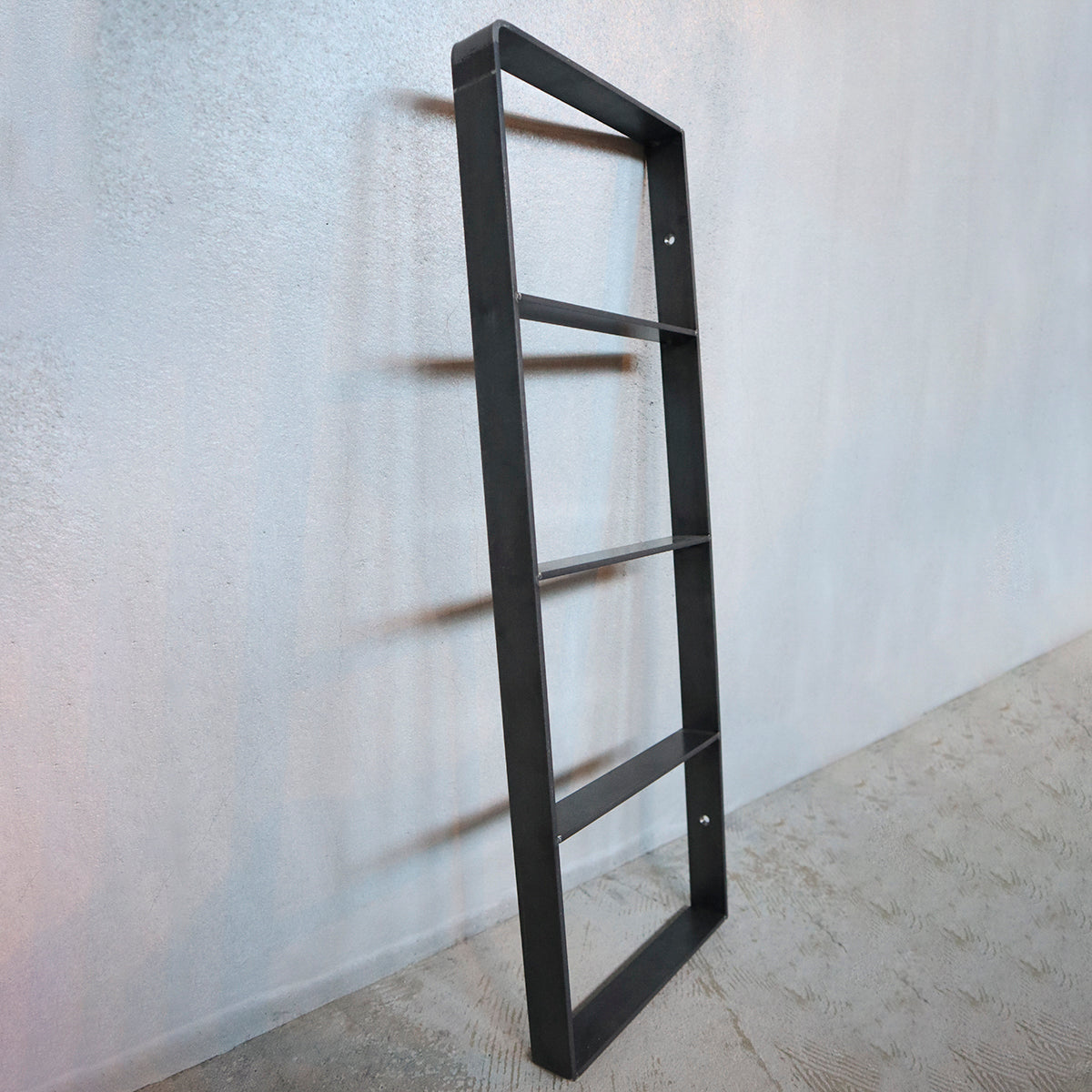 ウォールシェルフ