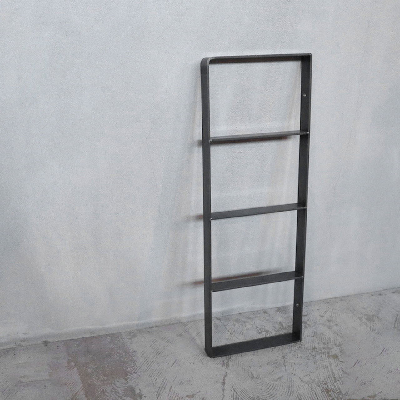 ウォールシェルフ