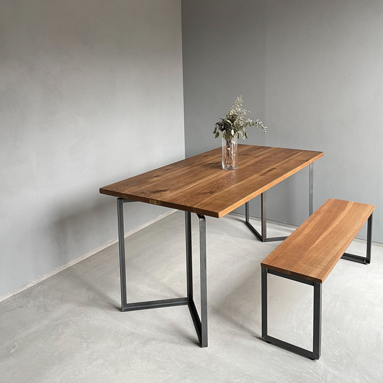 ダイニングベンチ、ベンチ、無垢材とアイアン脚のベンチ